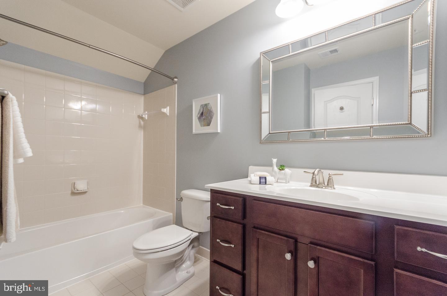 BROOKFIELD ON THE POTOMAC - Residential