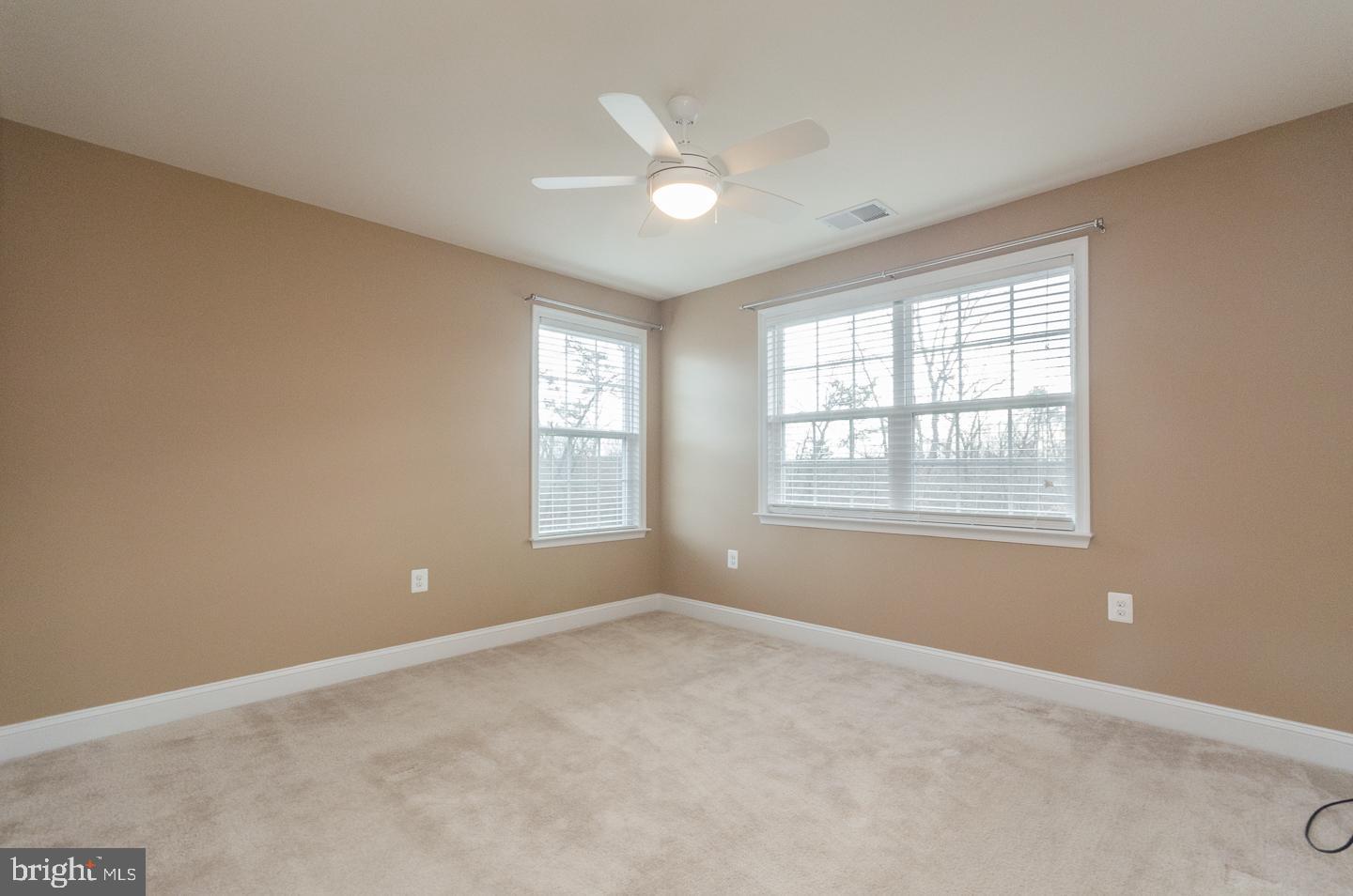 BROOKFIELD ON THE POTOMAC - Residential