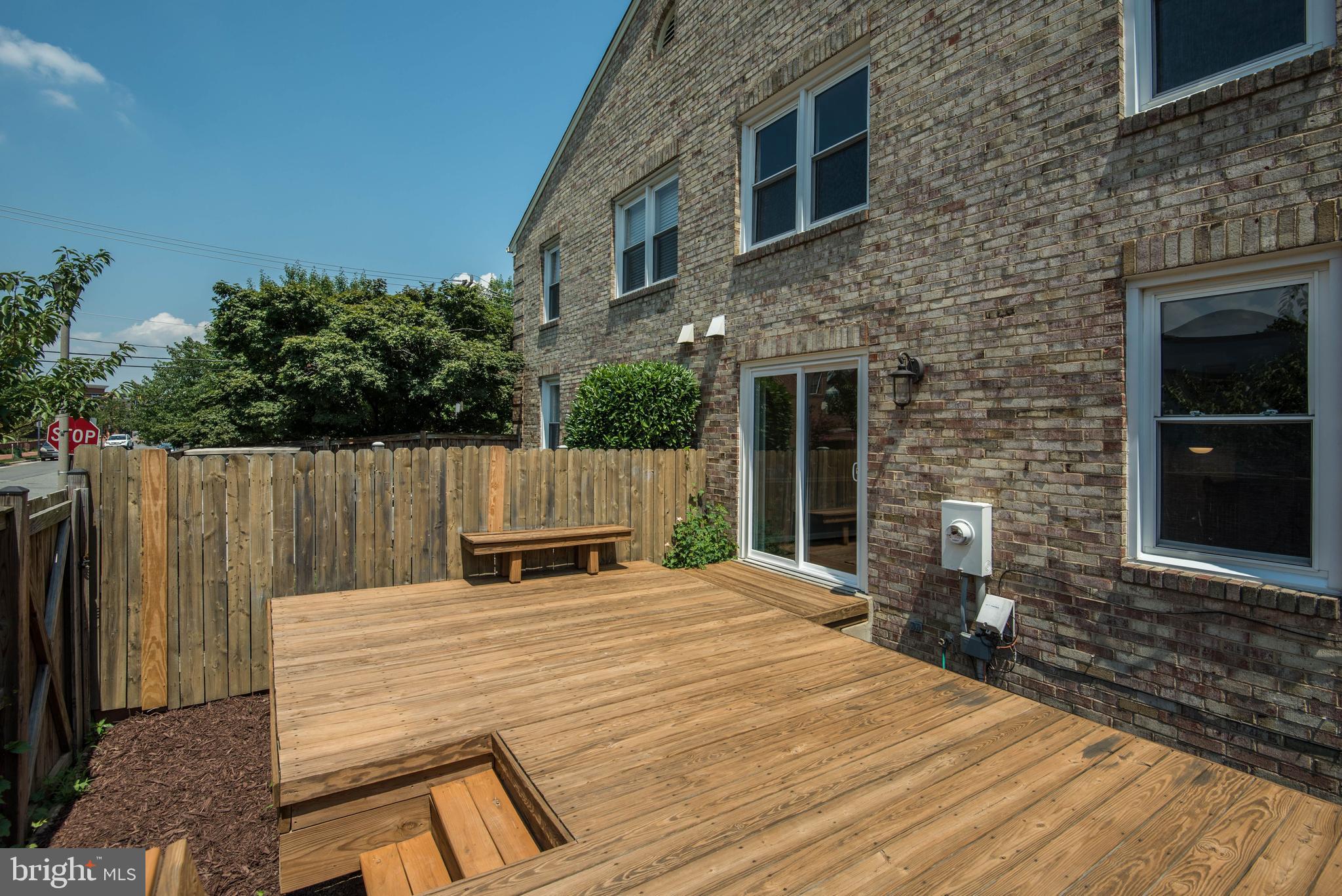 BASHFORD LANE CLUSTER - Residential Lease