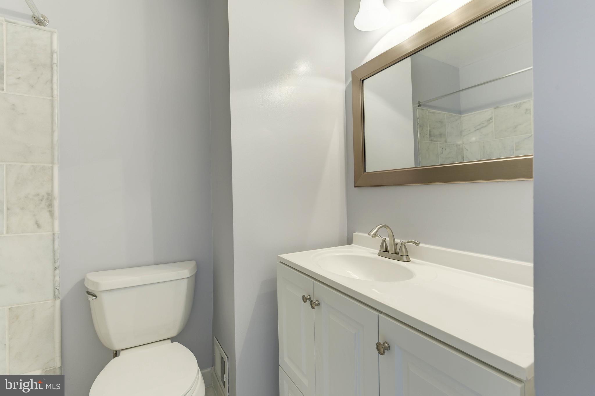 BASHFORD LANE CLUSTER - Residential Lease