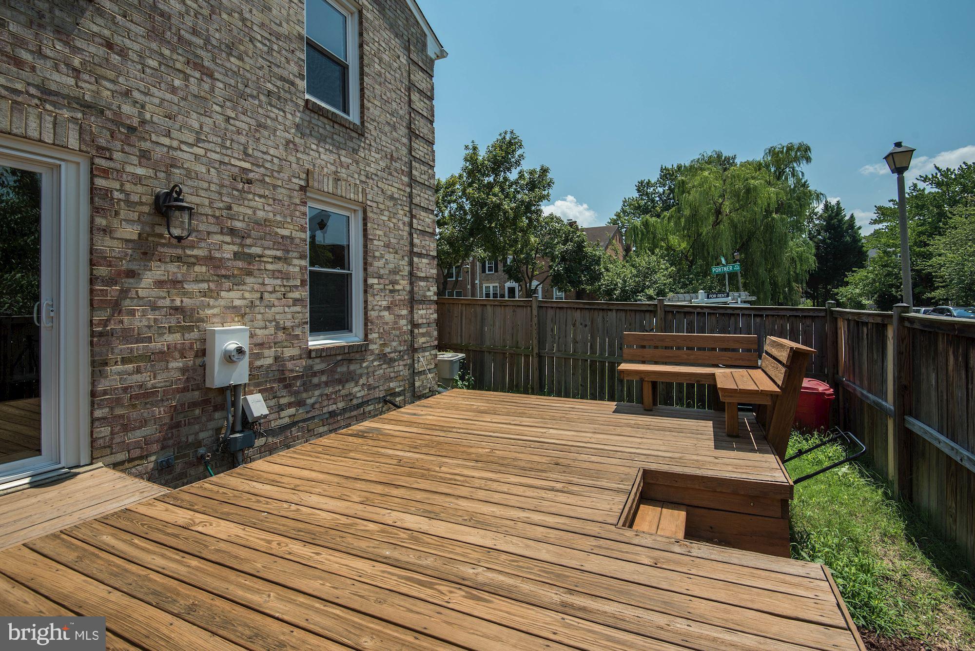 BASHFORD LANE CLUSTER - Residential Lease