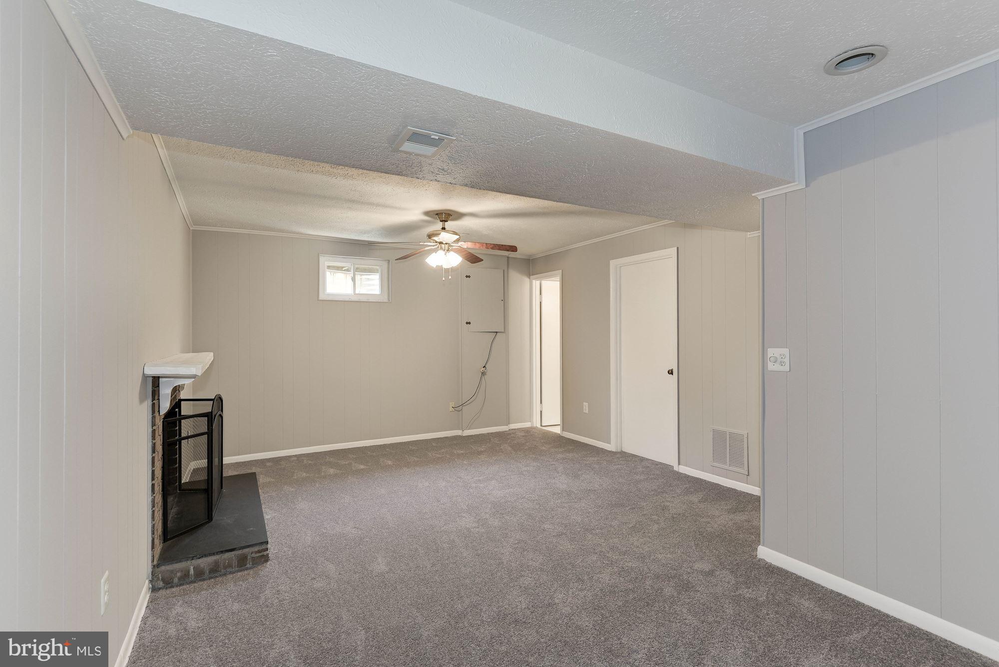 BASHFORD LANE CLUSTER - Residential Lease