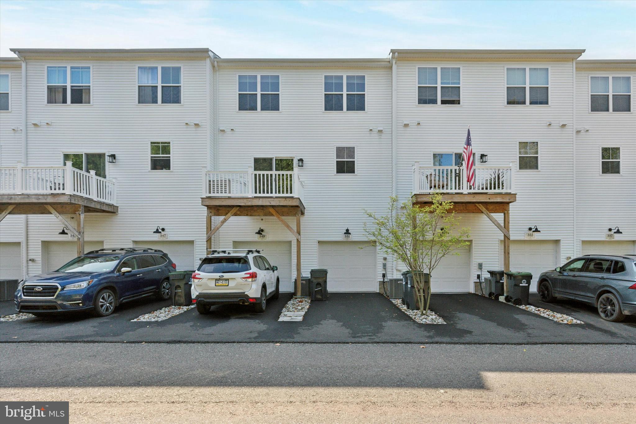 STEELPOINTE - Residential Lease