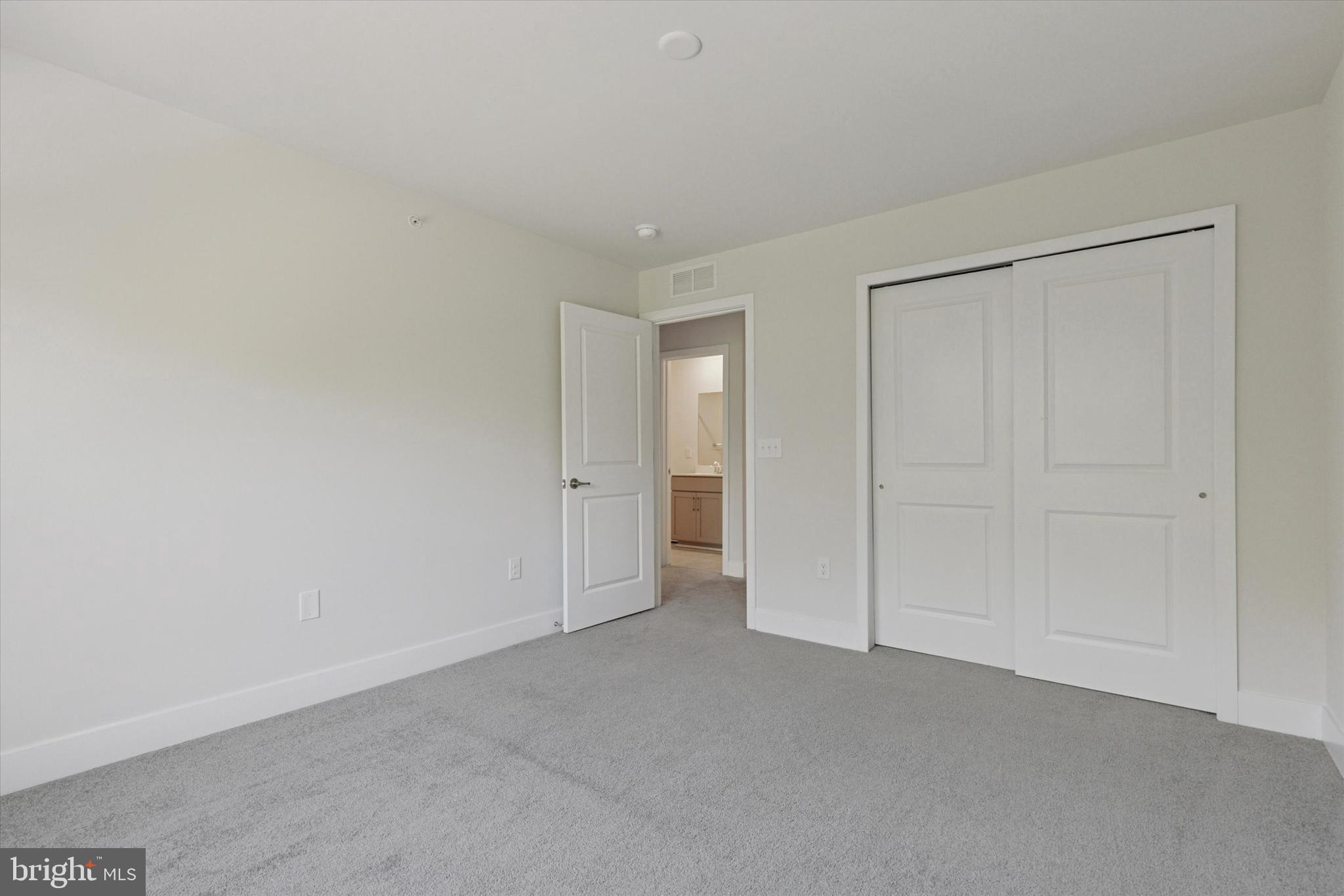 STEELPOINTE - Residential Lease