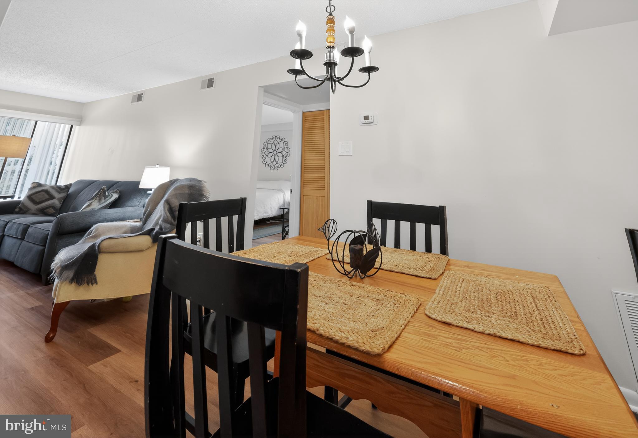 HILLTOP SUMMIT - Residential