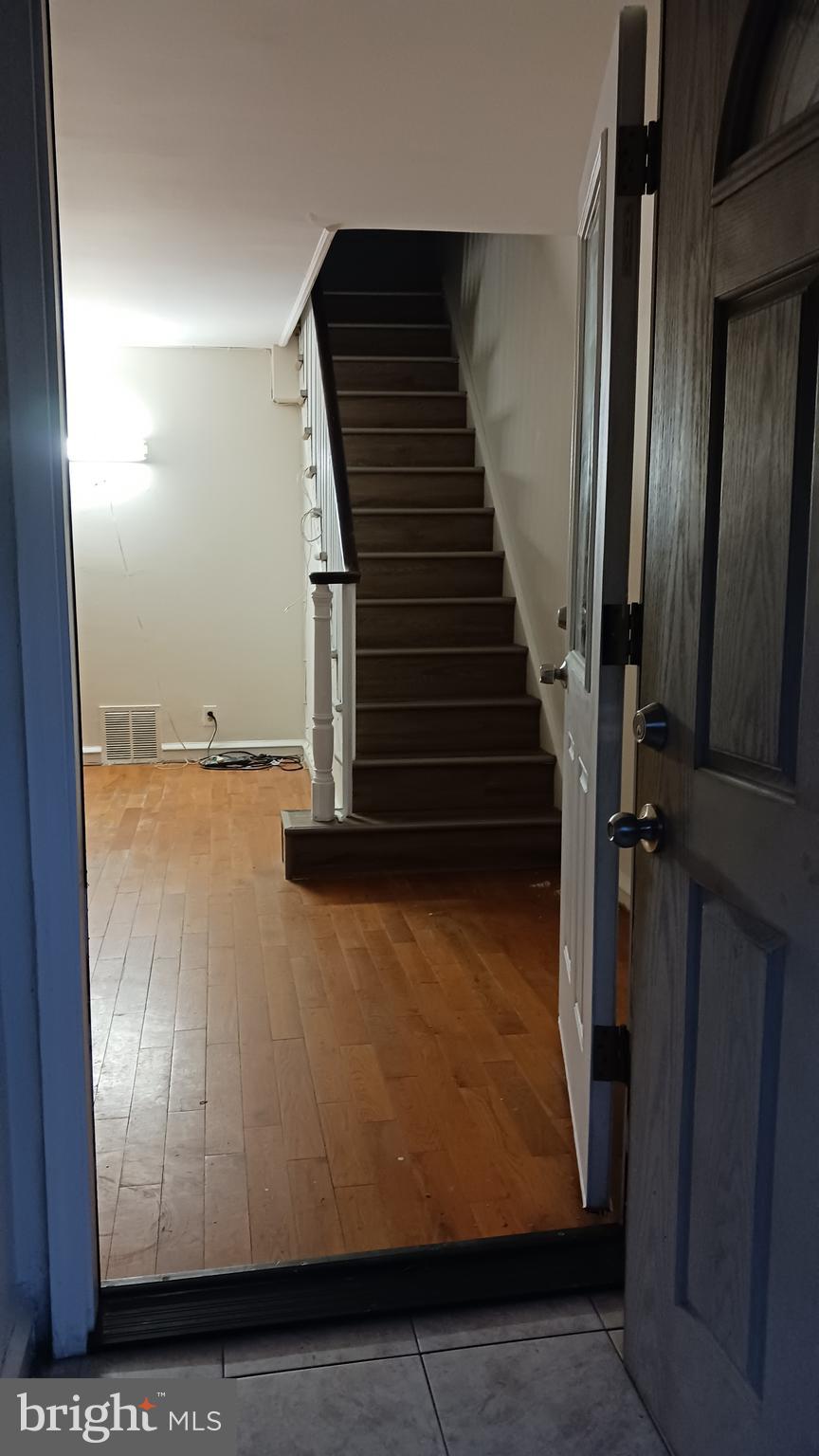 PHILADELPHIA (NORTHEAST) - Residential