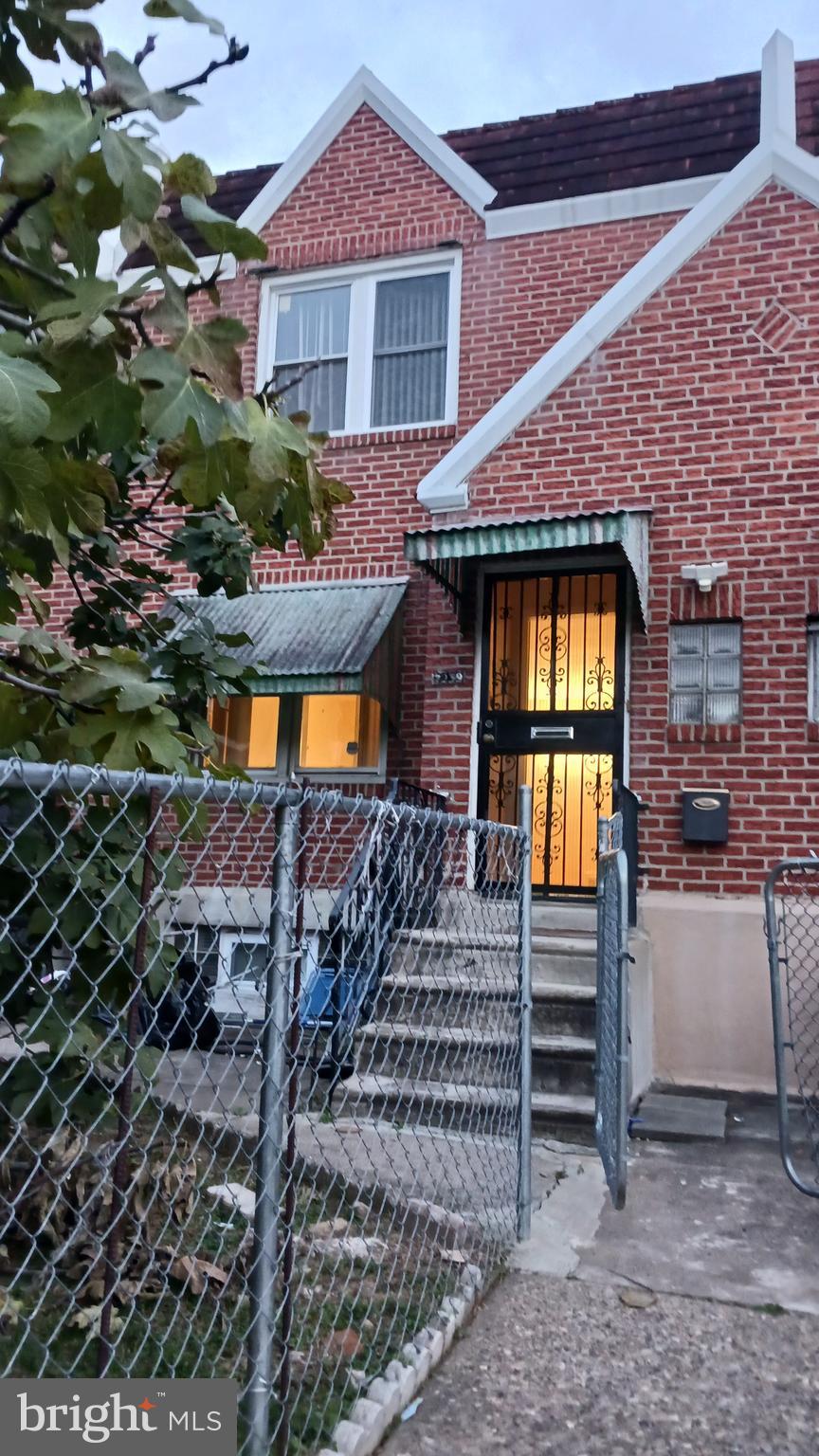 PHILADELPHIA (NORTHEAST) - Residential