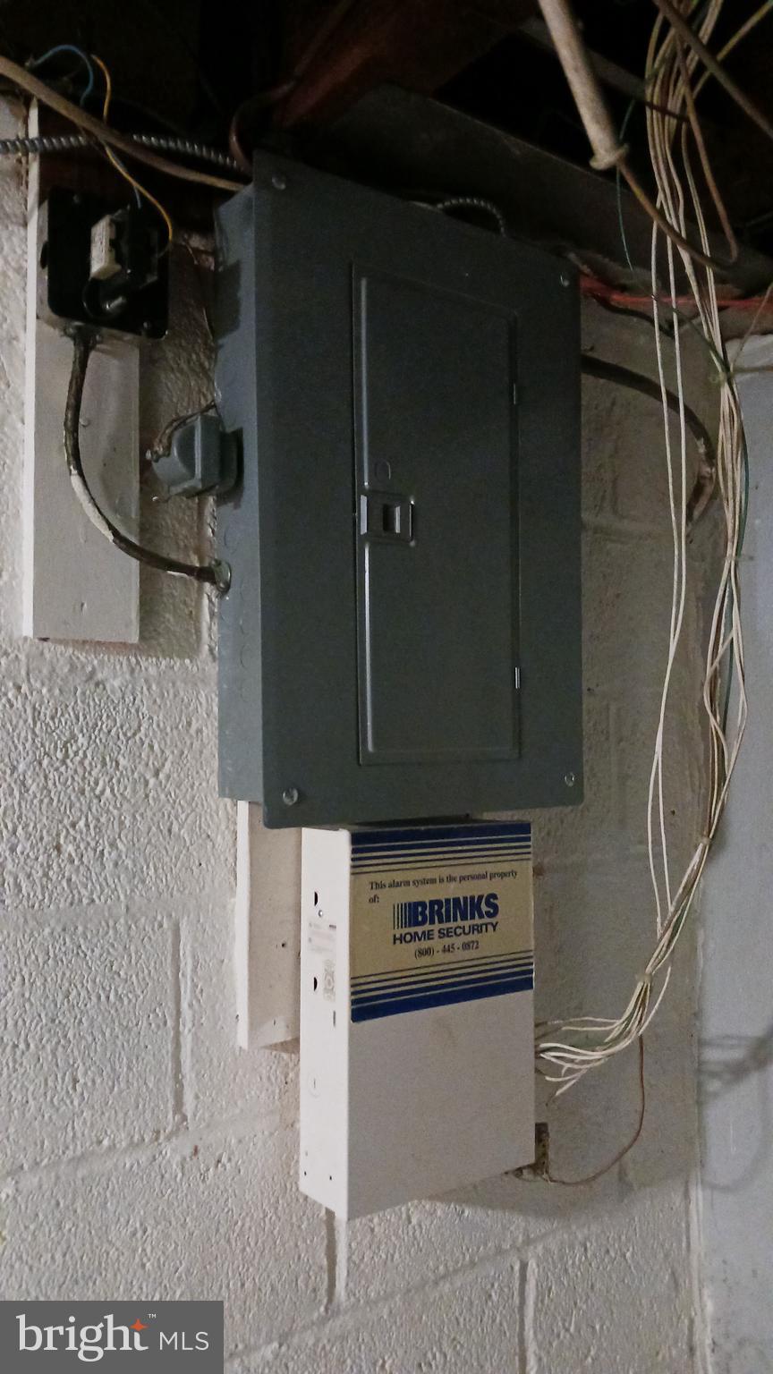 PHILADELPHIA (NORTHEAST) - Residential