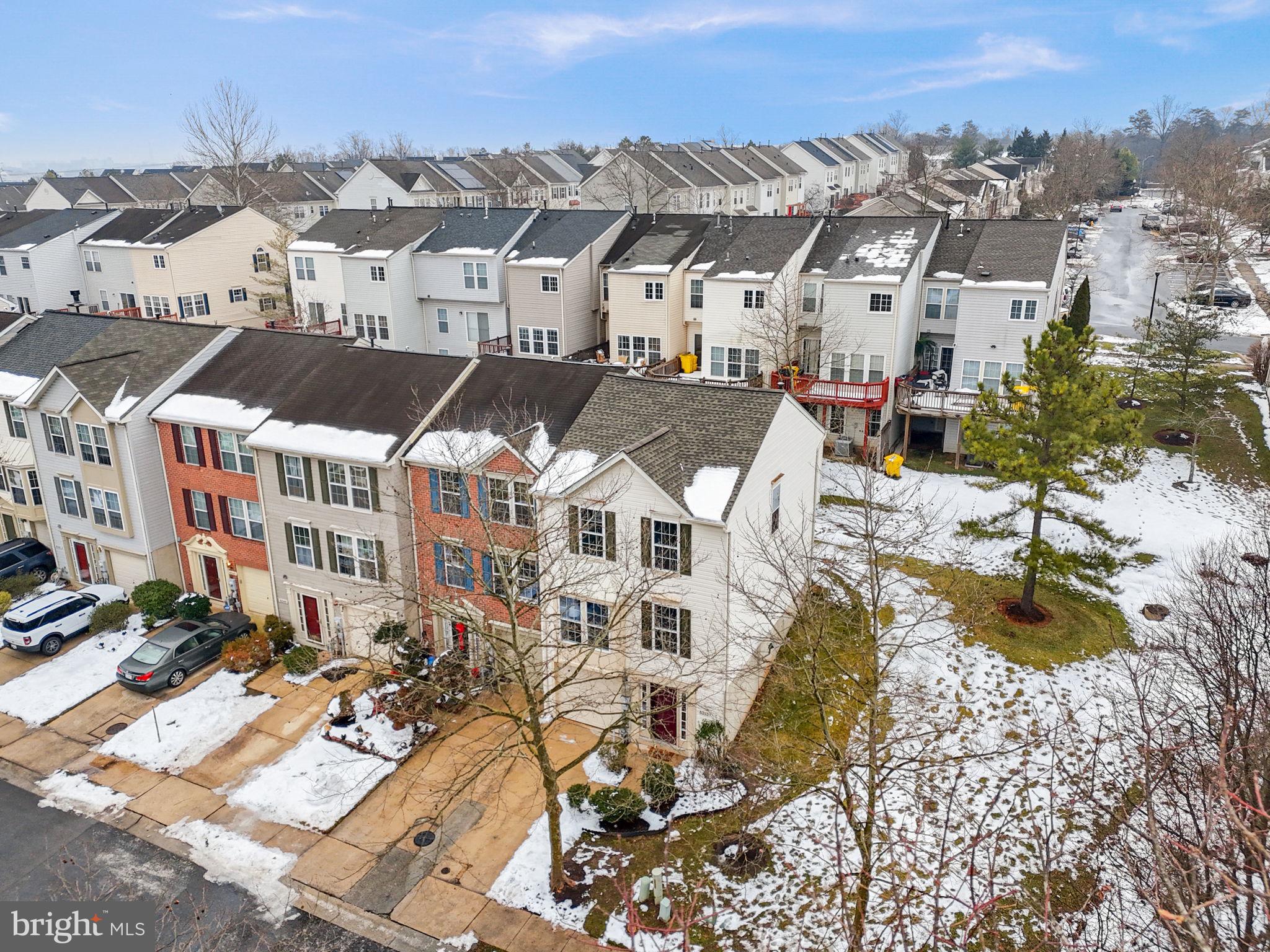 RUSSETT GREEN - Residential