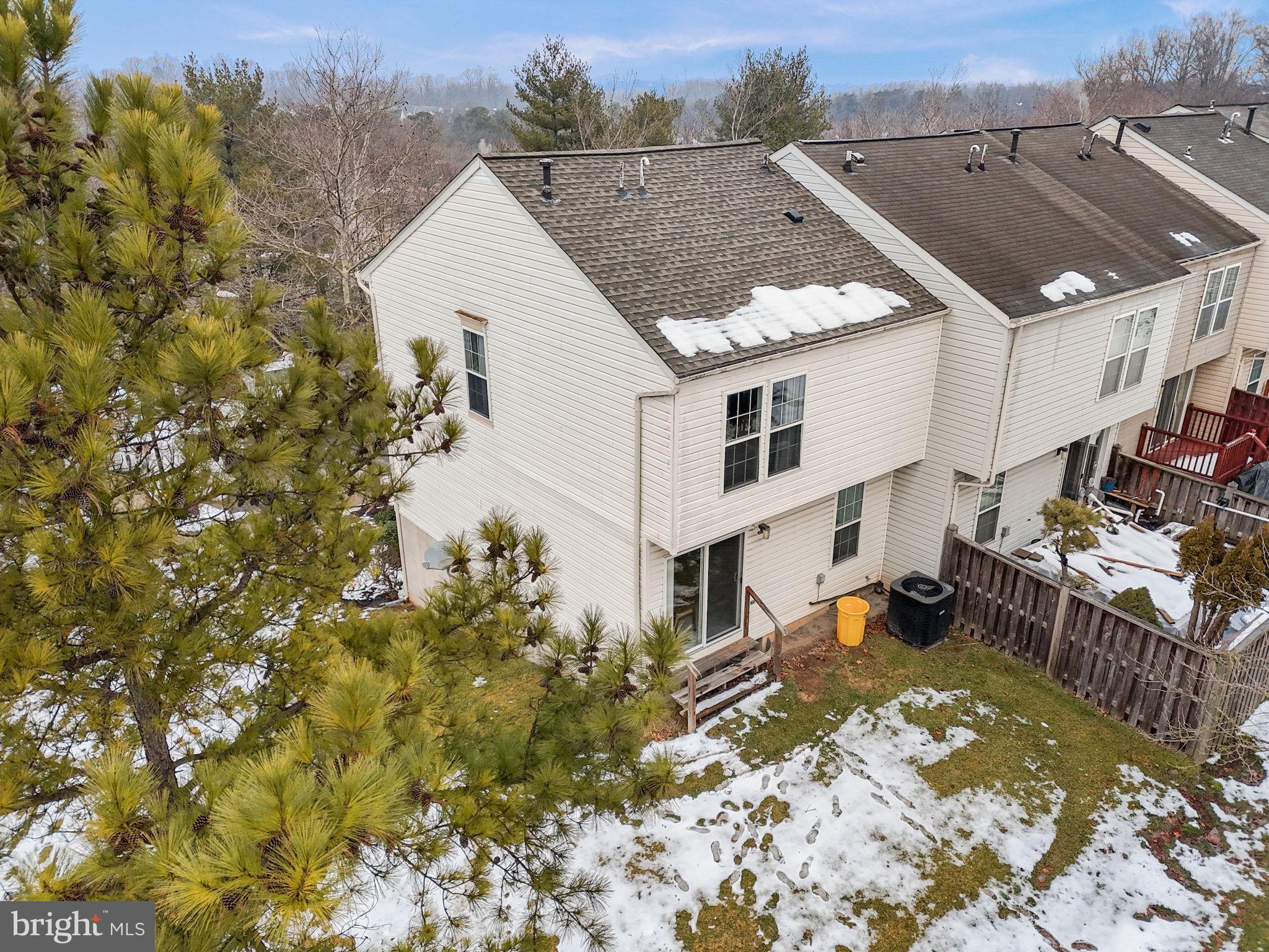 RUSSETT GREEN - Residential