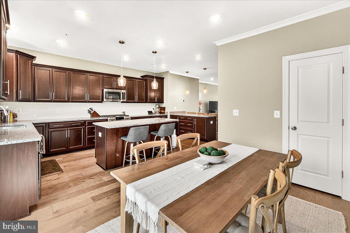 CLARKSBURG SQUARE - Residential Lease