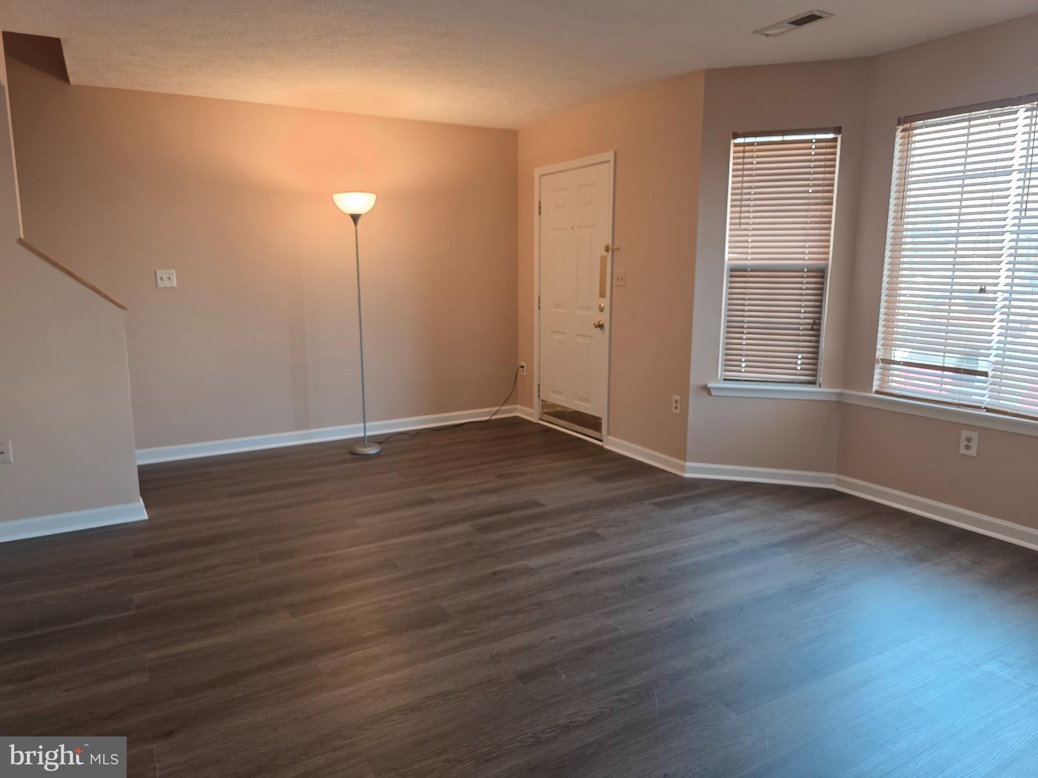 MUSSELMAN SQUARE - Residential