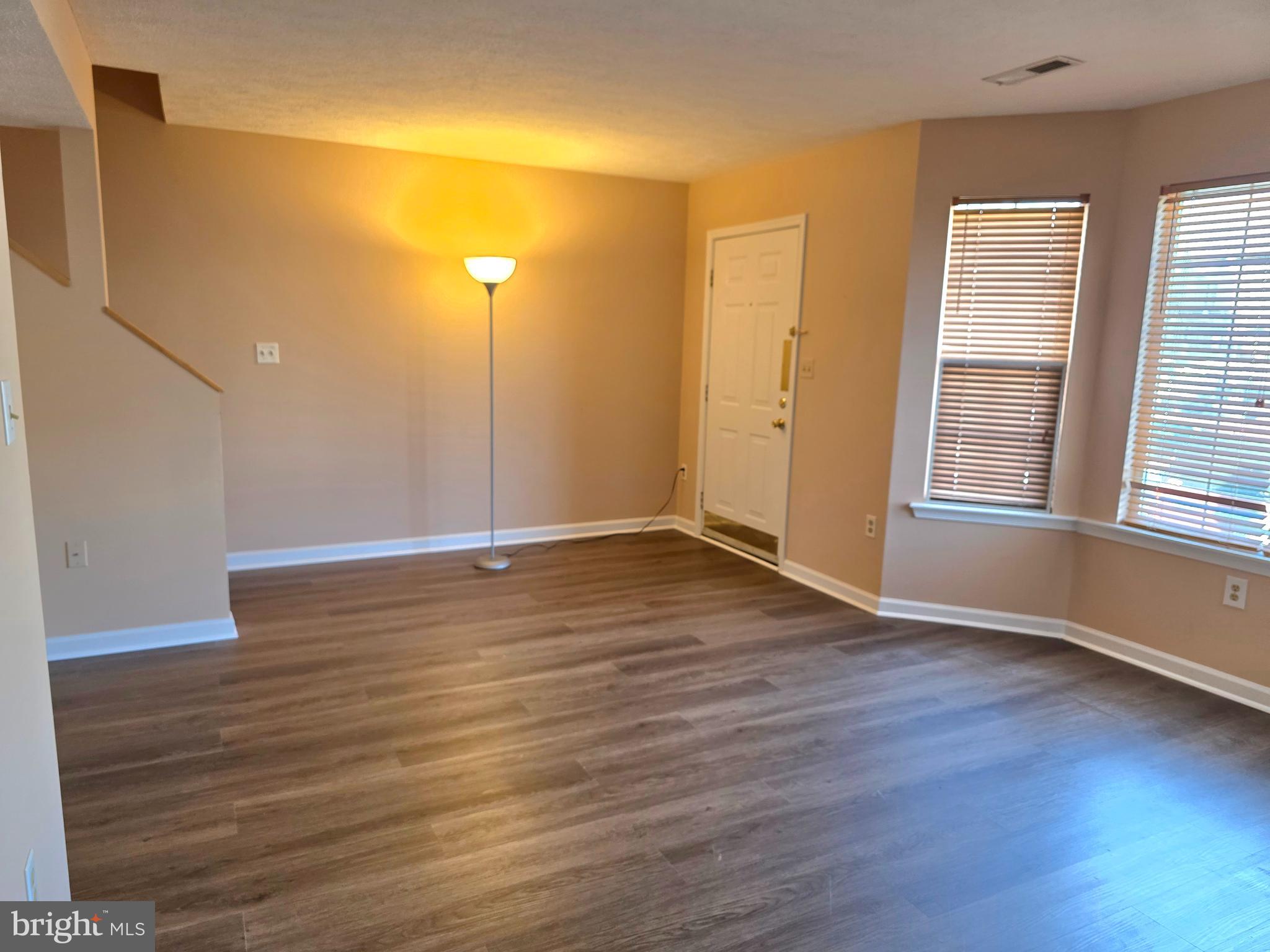 MUSSELMAN SQUARE - Residential