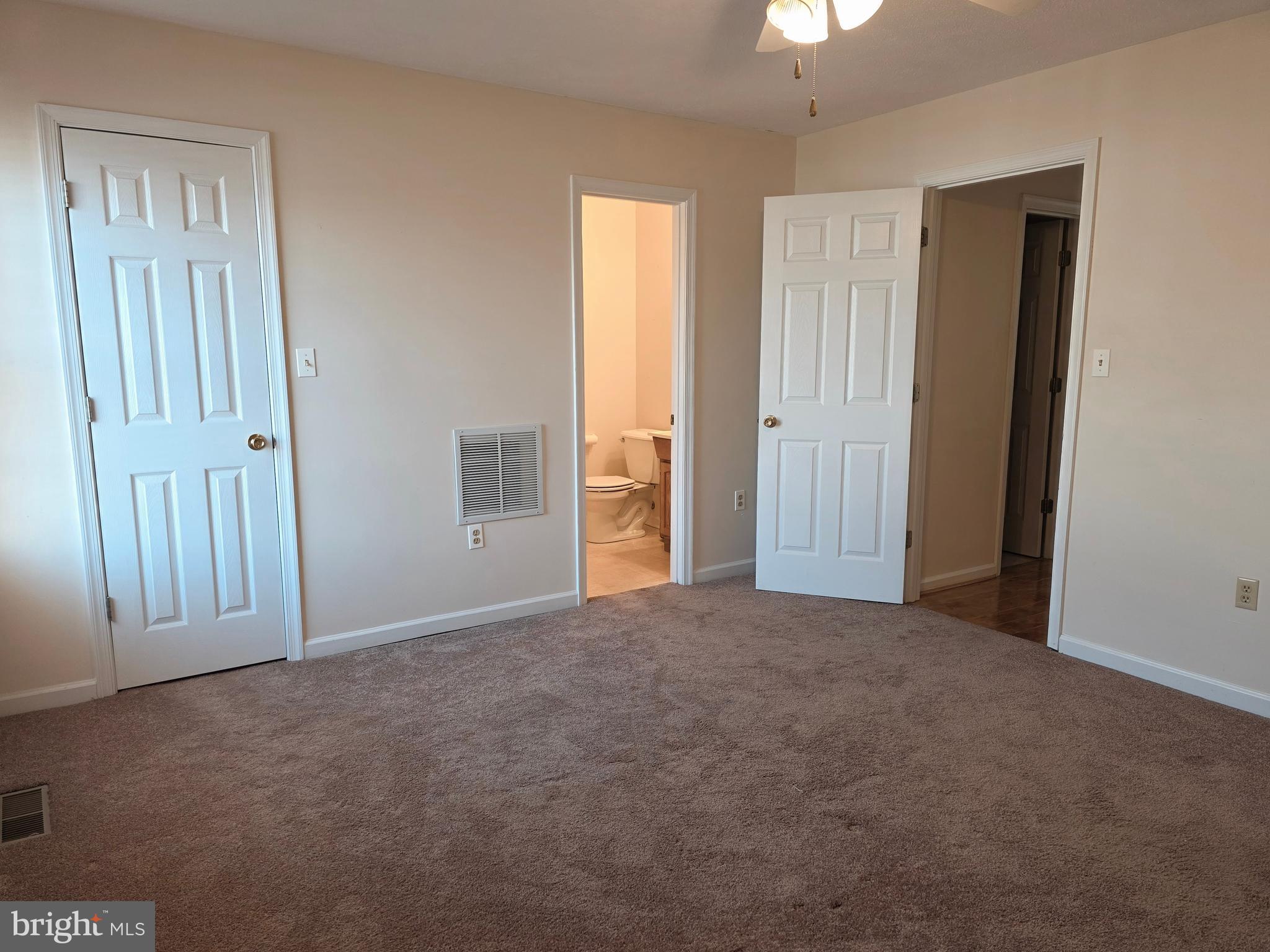 MUSSELMAN SQUARE - Residential