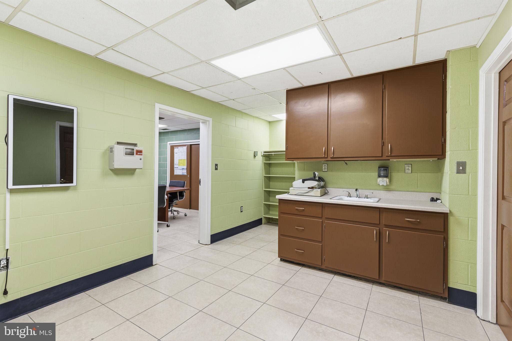 HAVRE DE GRACE HEIGHTS - Commercial Sale