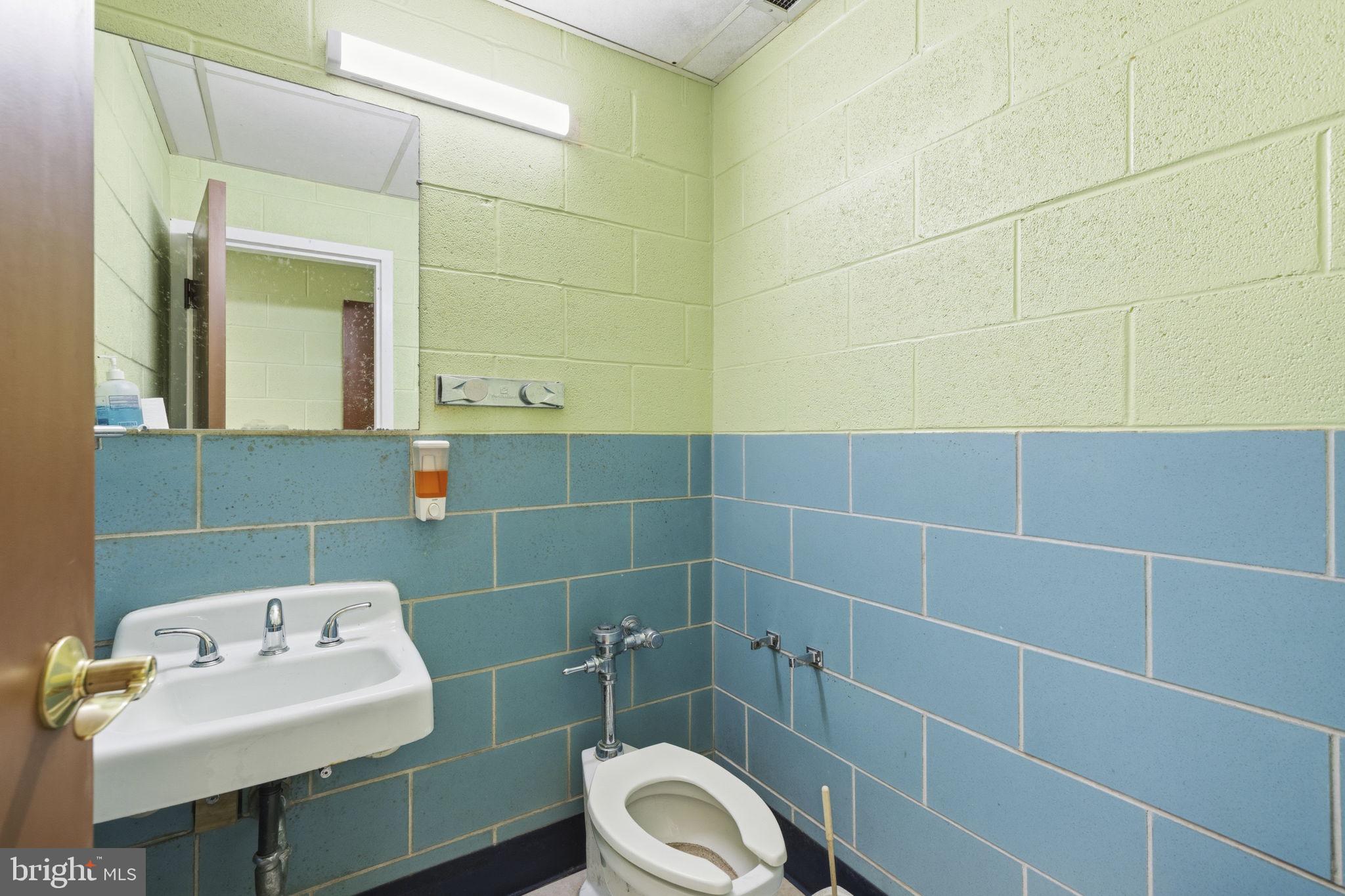 HAVRE DE GRACE HEIGHTS - Commercial Sale