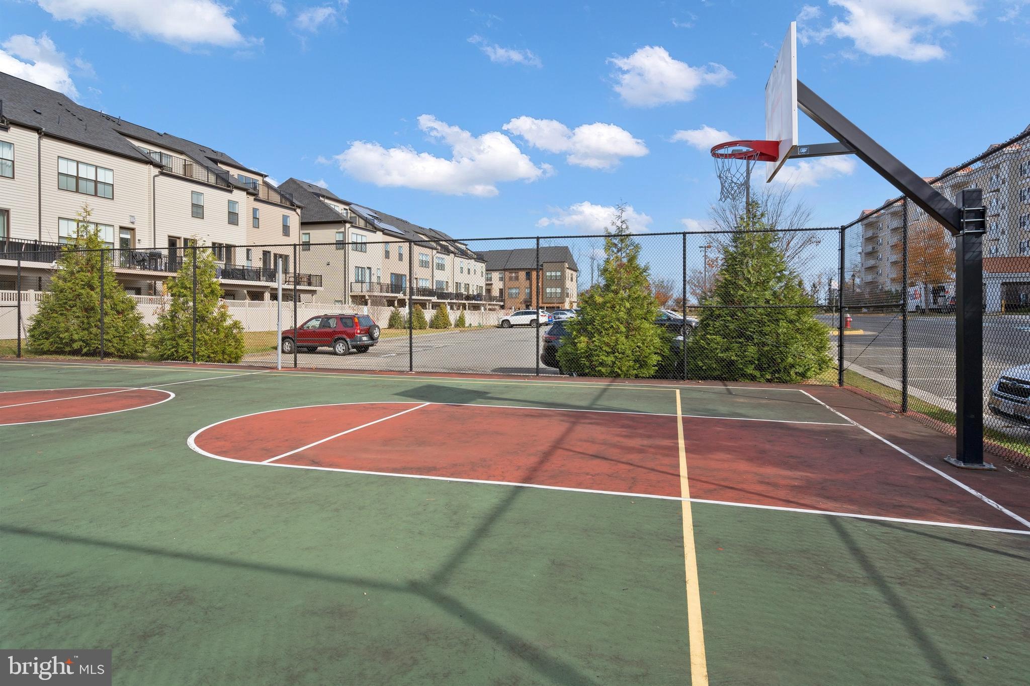 ISABELLA AT MONTICELLO MEWS - Residential