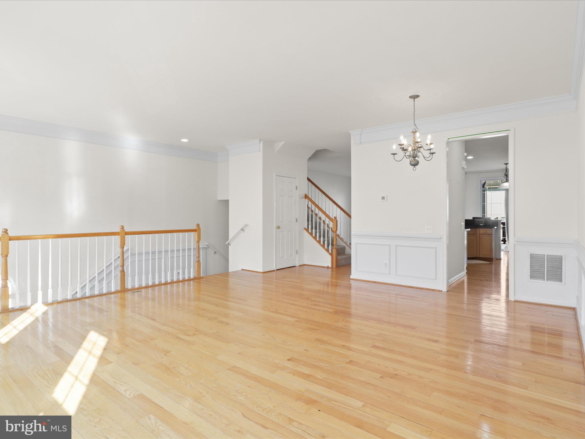 LOUDOUN PARKWAY CENTER - Residential Lease