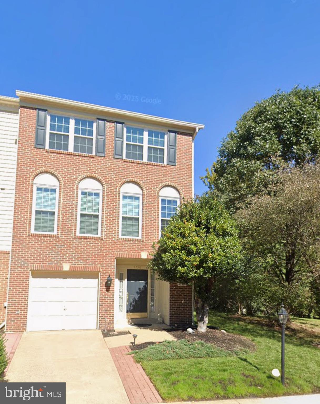 LOWES ISLAND - Residential