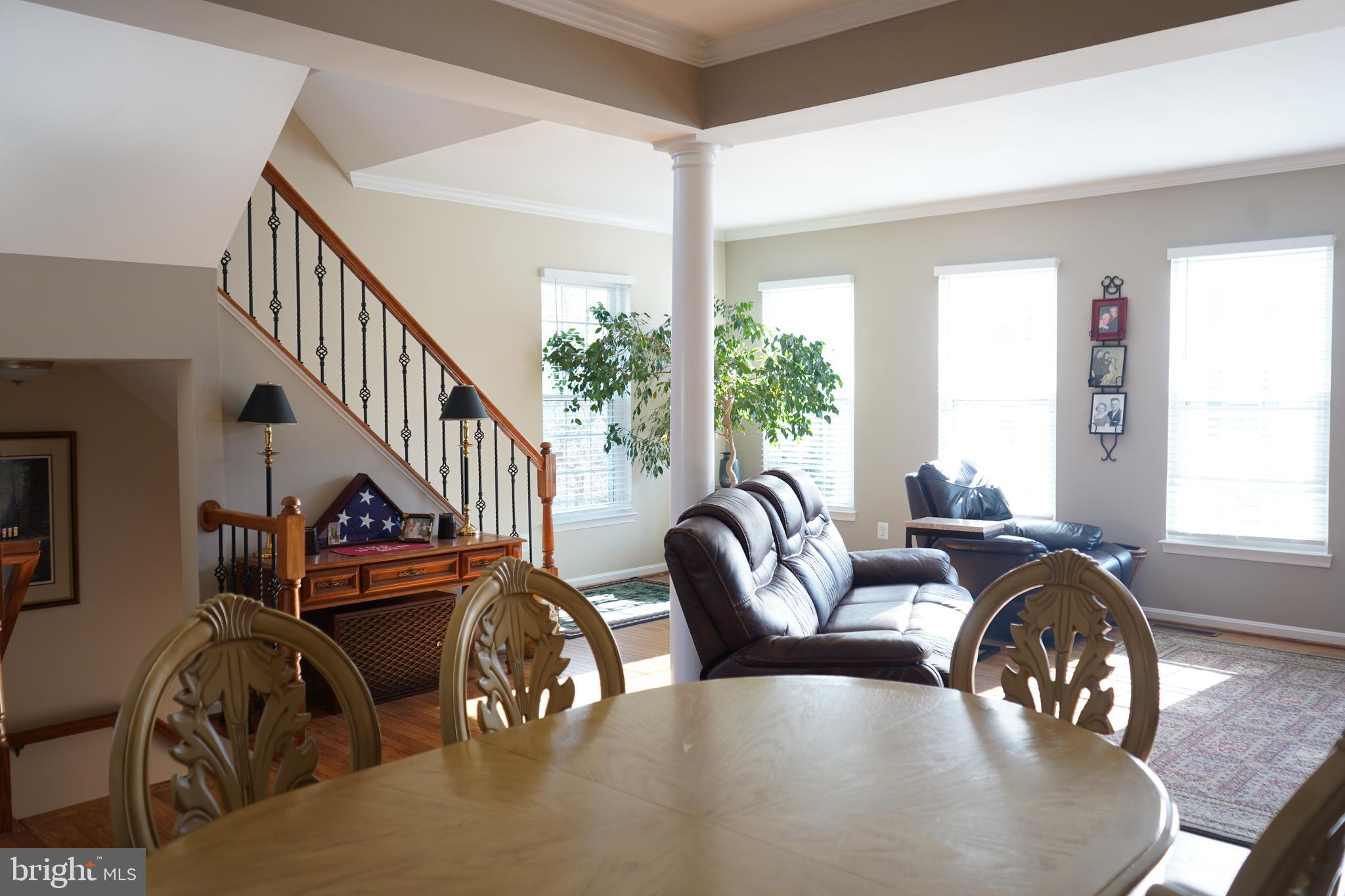 LOWES ISLAND - Residential