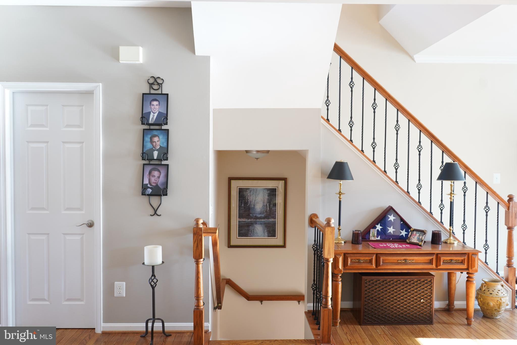 LOWES ISLAND - Residential