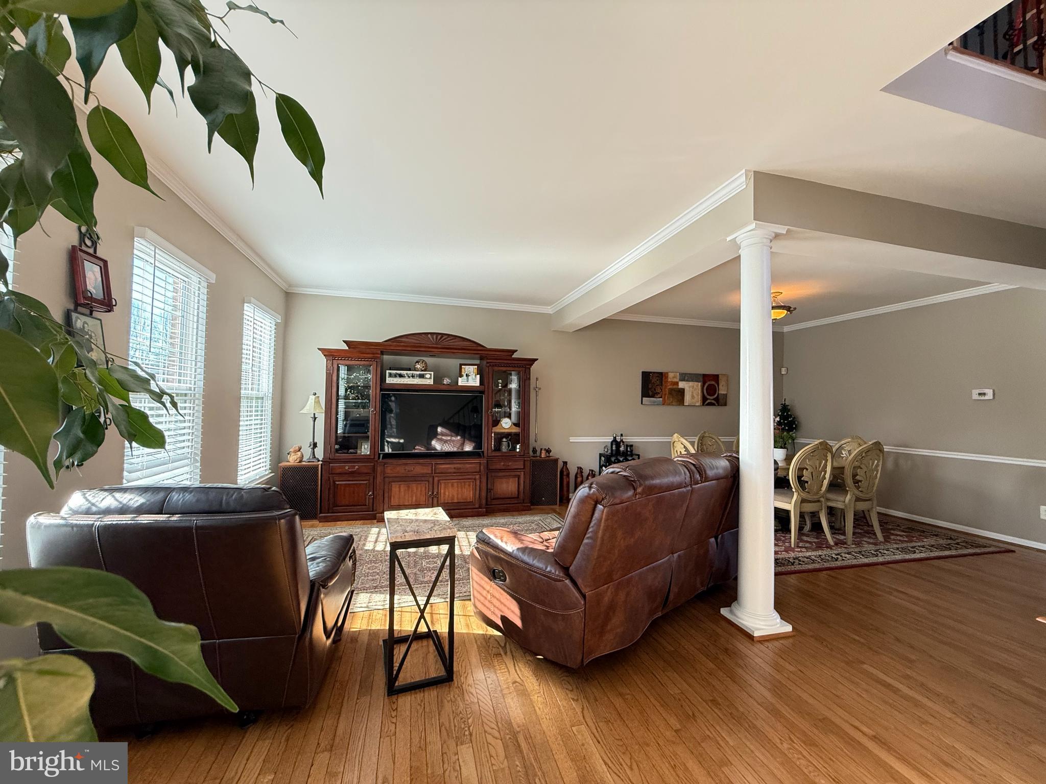 LOWES ISLAND - Residential