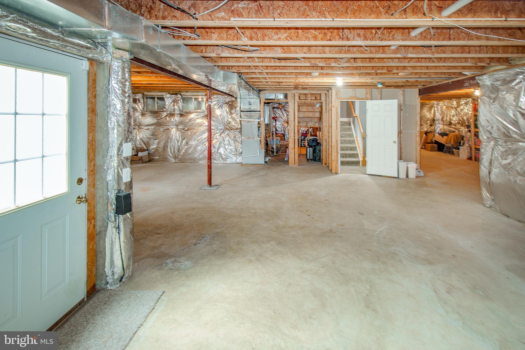 WALNEY OAKS - Residential