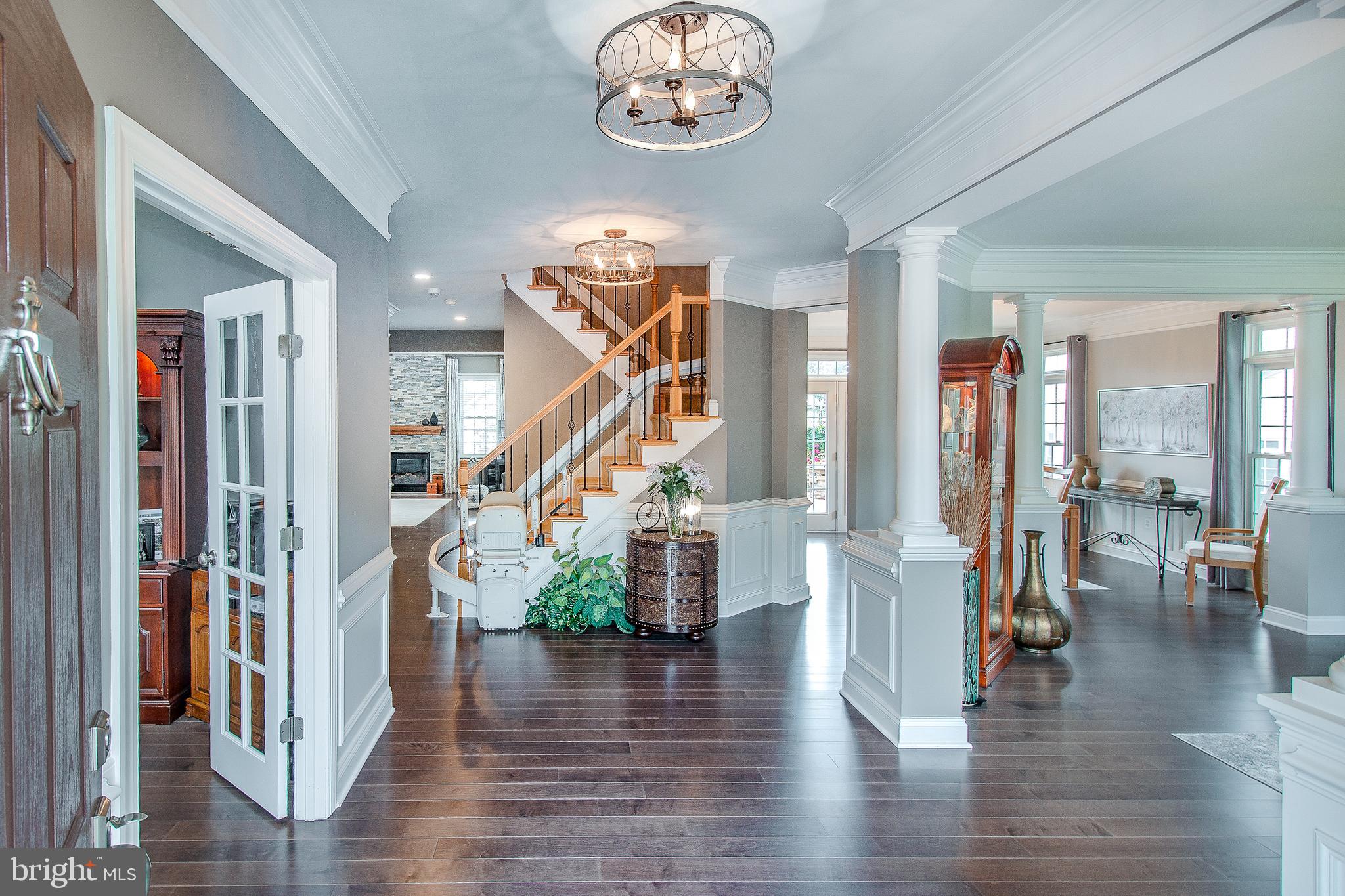 WALNEY OAKS - Residential