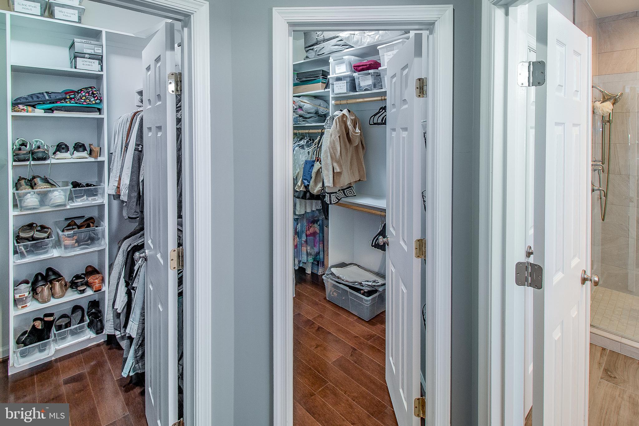 WALNEY OAKS - Residential