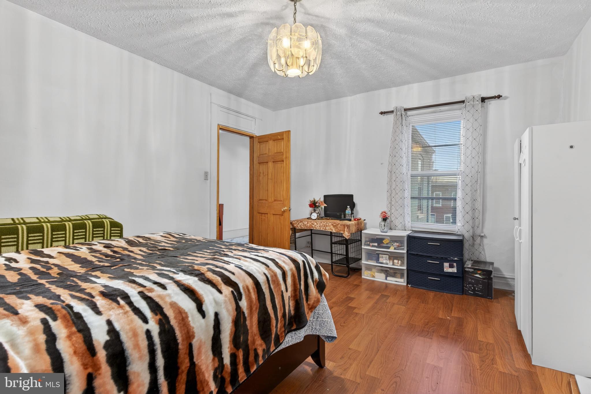 LANCASTER EAST END - Residential