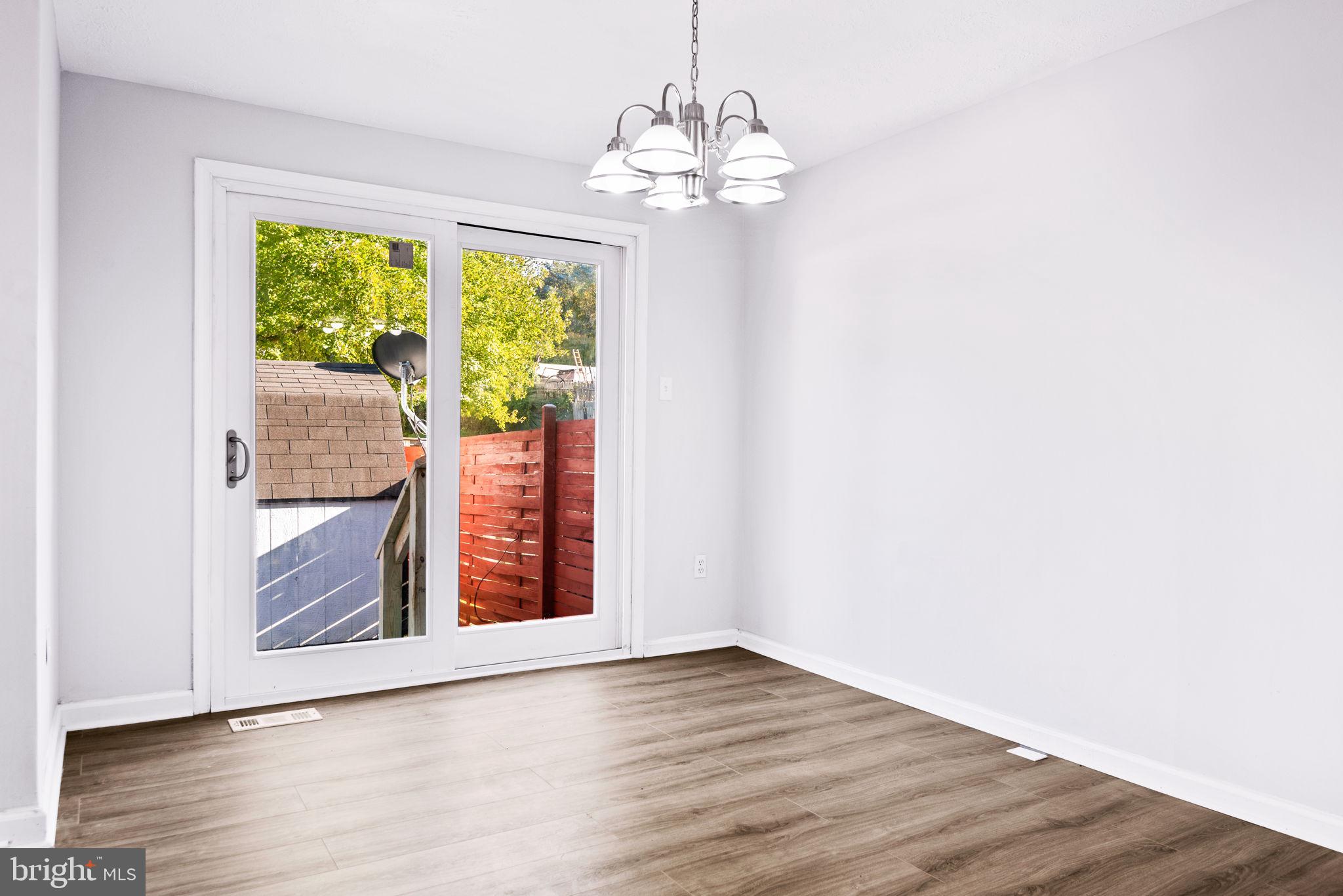 WESTHAMPTON TOWNHOUSES P - Residential