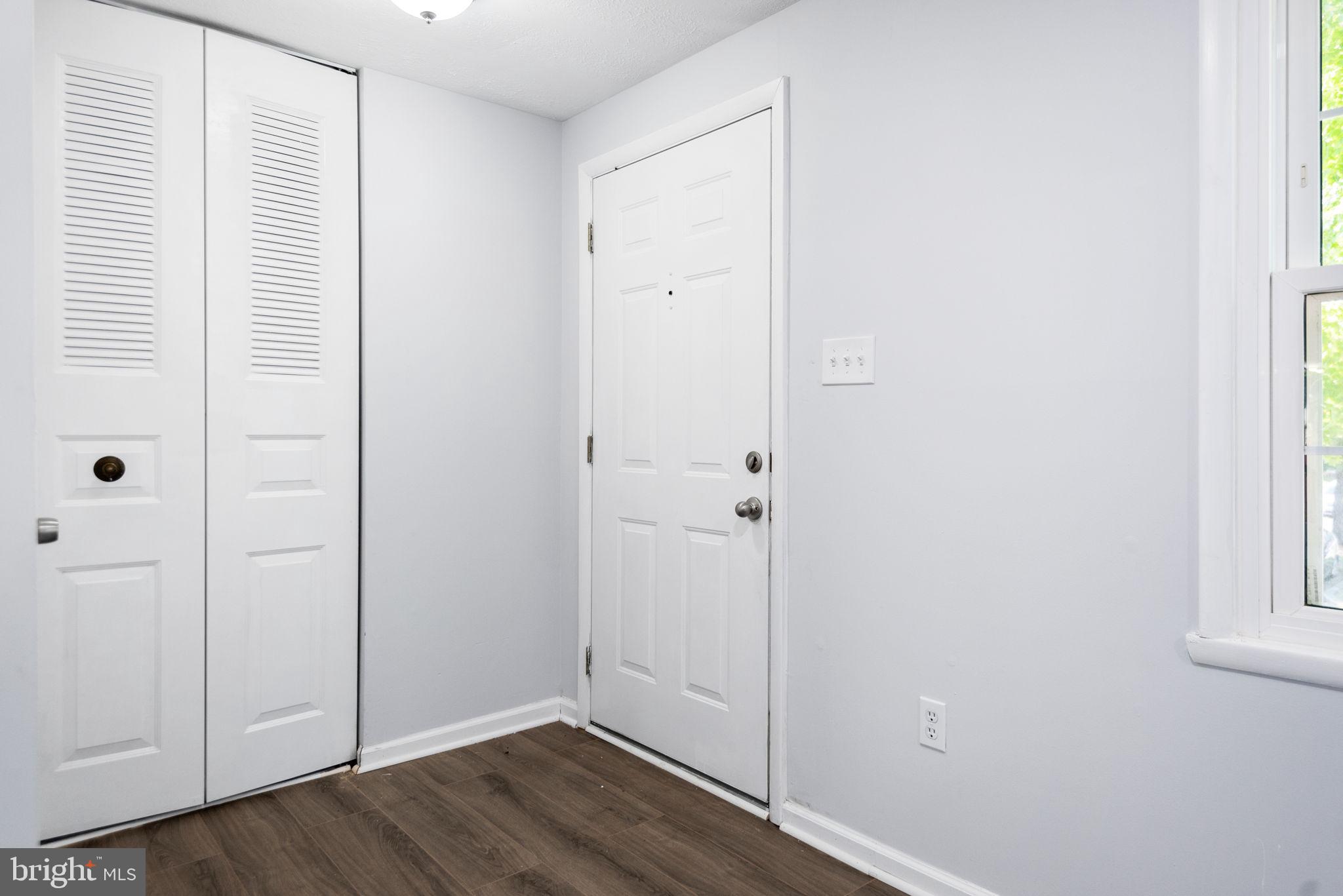 WESTHAMPTON TOWNHOUSES P - Residential