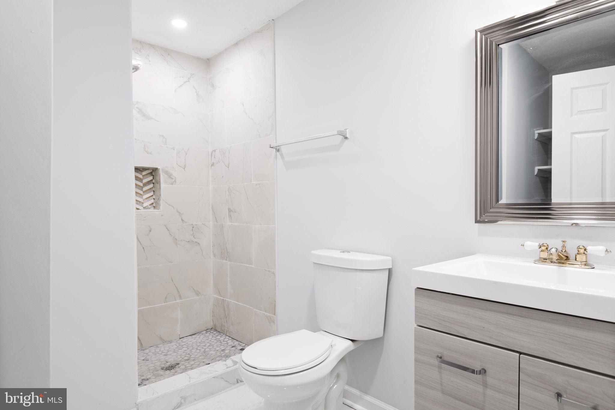 WESTHAMPTON TOWNHOUSES P - Residential