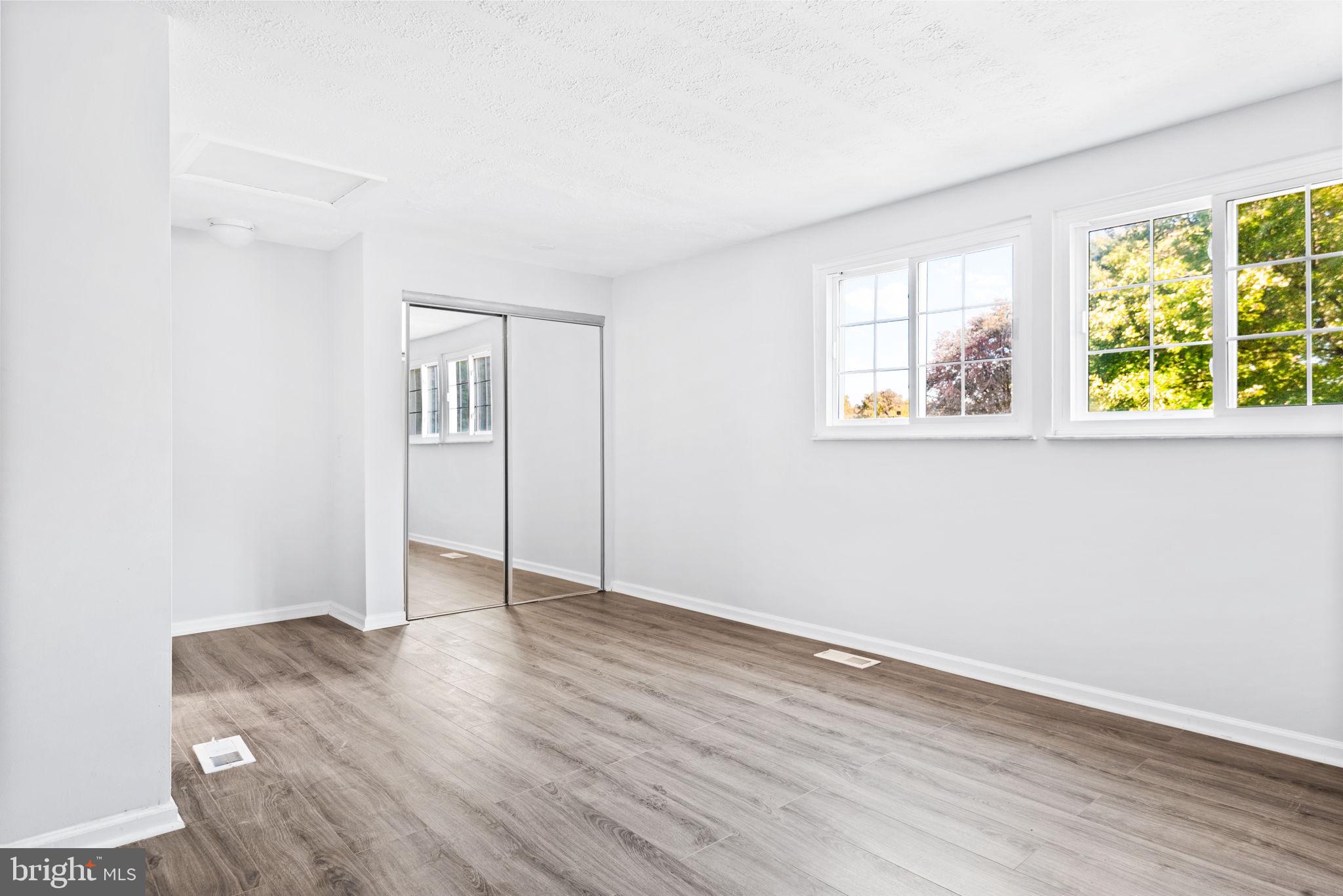 WESTHAMPTON TOWNHOUSES P - Residential