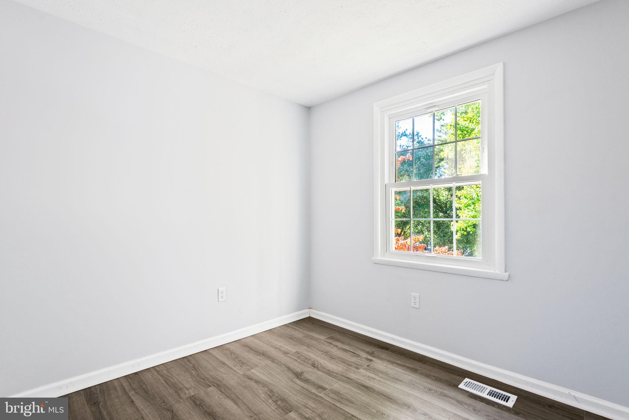 WESTHAMPTON TOWNHOUSES P - Residential