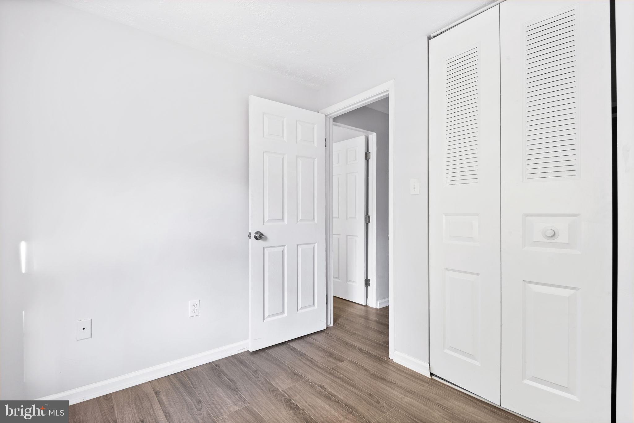 WESTHAMPTON TOWNHOUSES P - Residential