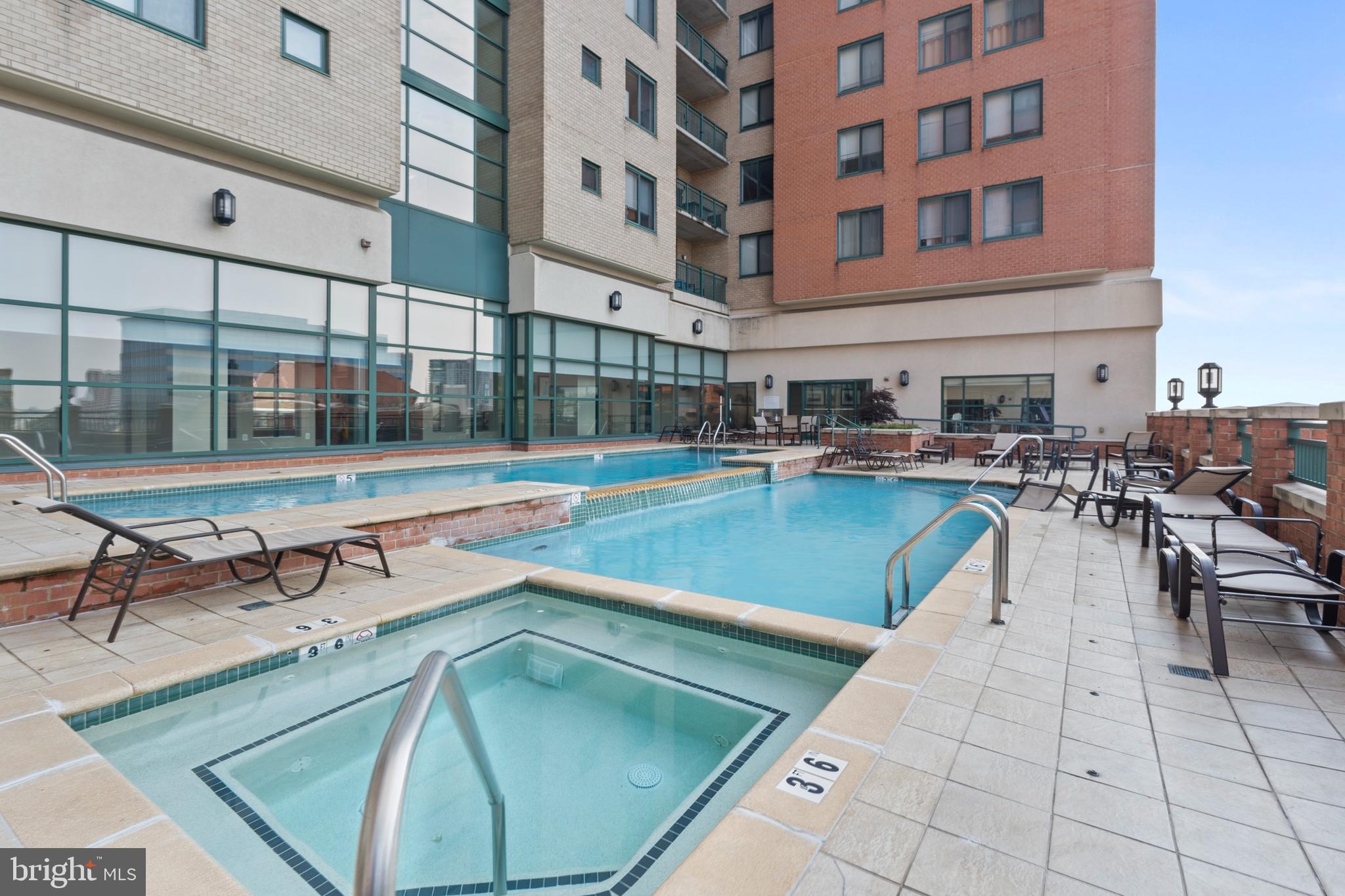 INNER HARBOR - Residential