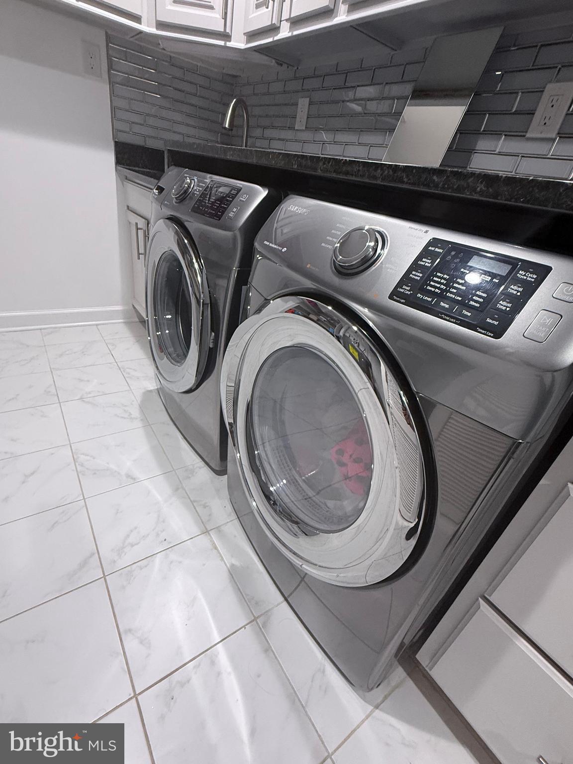 LIBERTY HEIGHTS - Residential