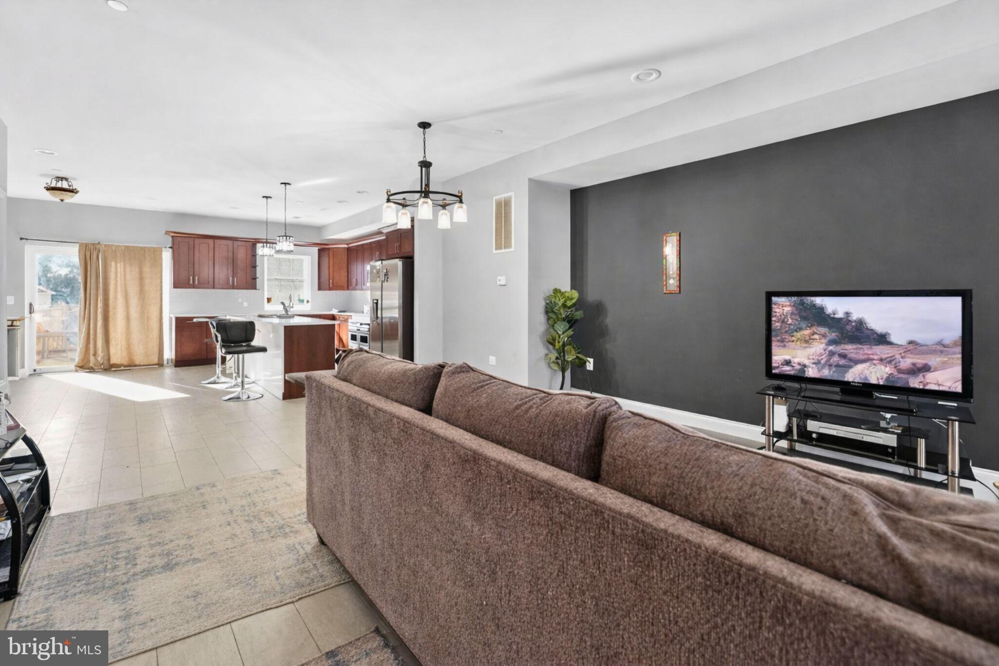 PARK HEIGHTS - Residential