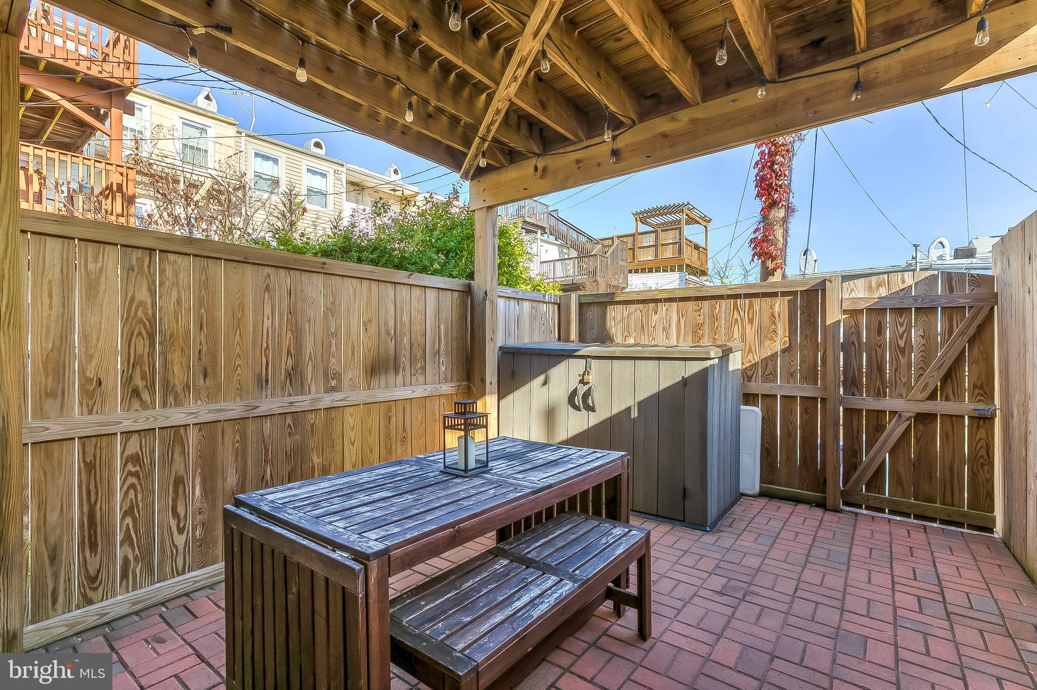 CANTON - Residential