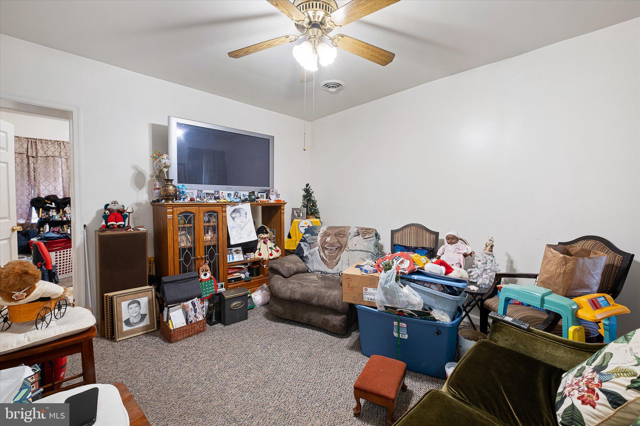 HEDGEVILLE - Residential Income