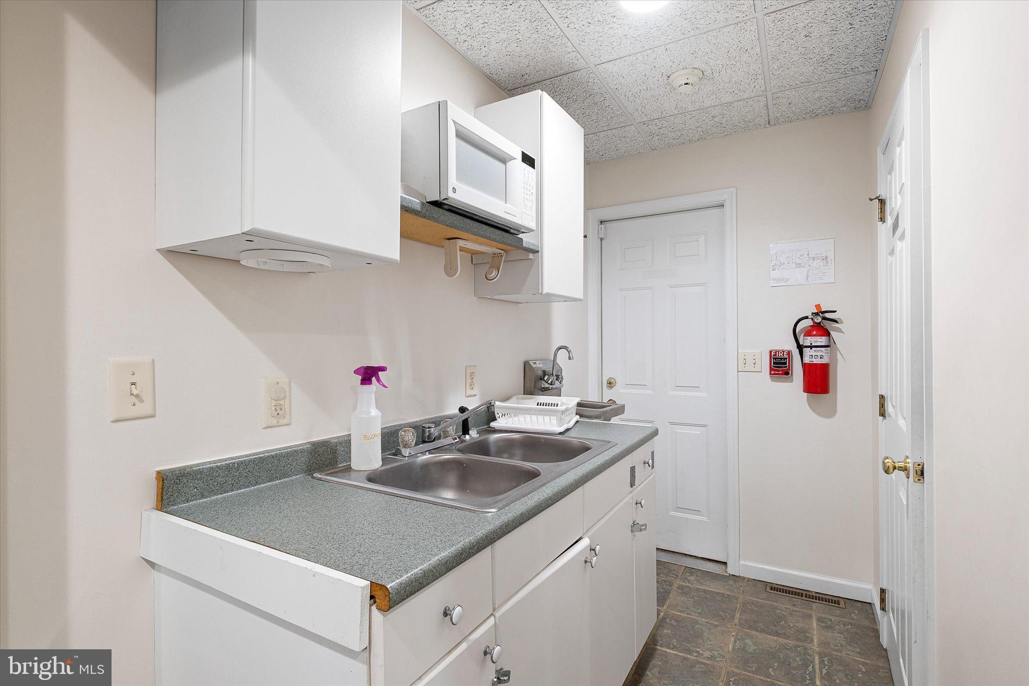 HEDGEVILLE - Residential Income