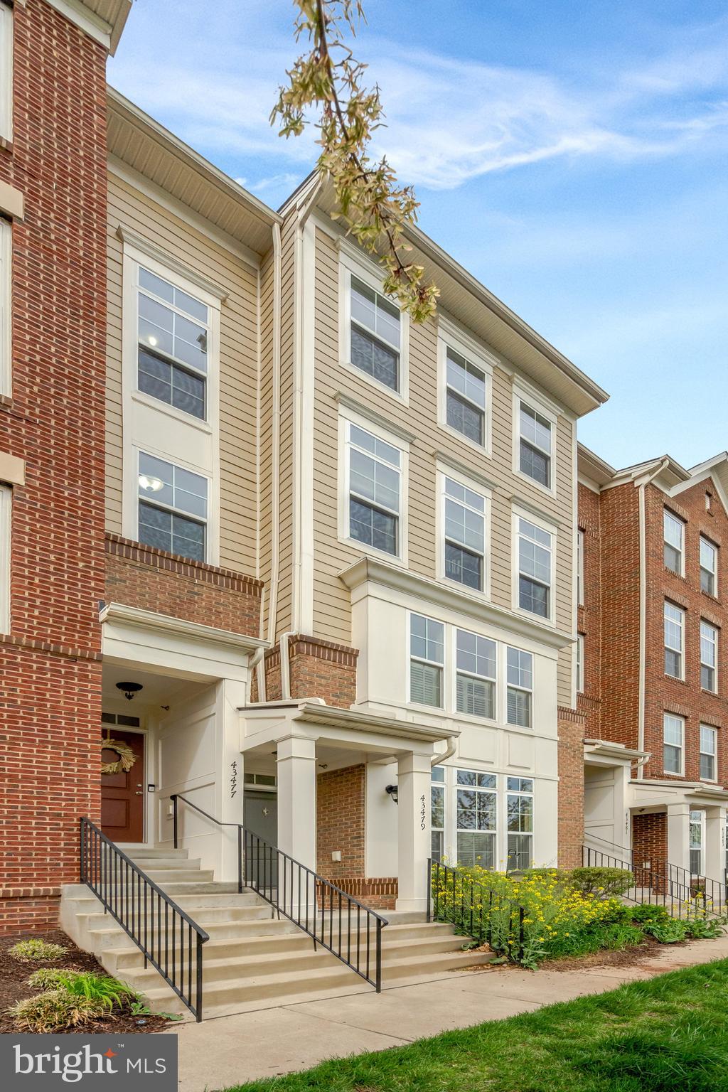 EAST GATE CONDOMINIUMS - Residential