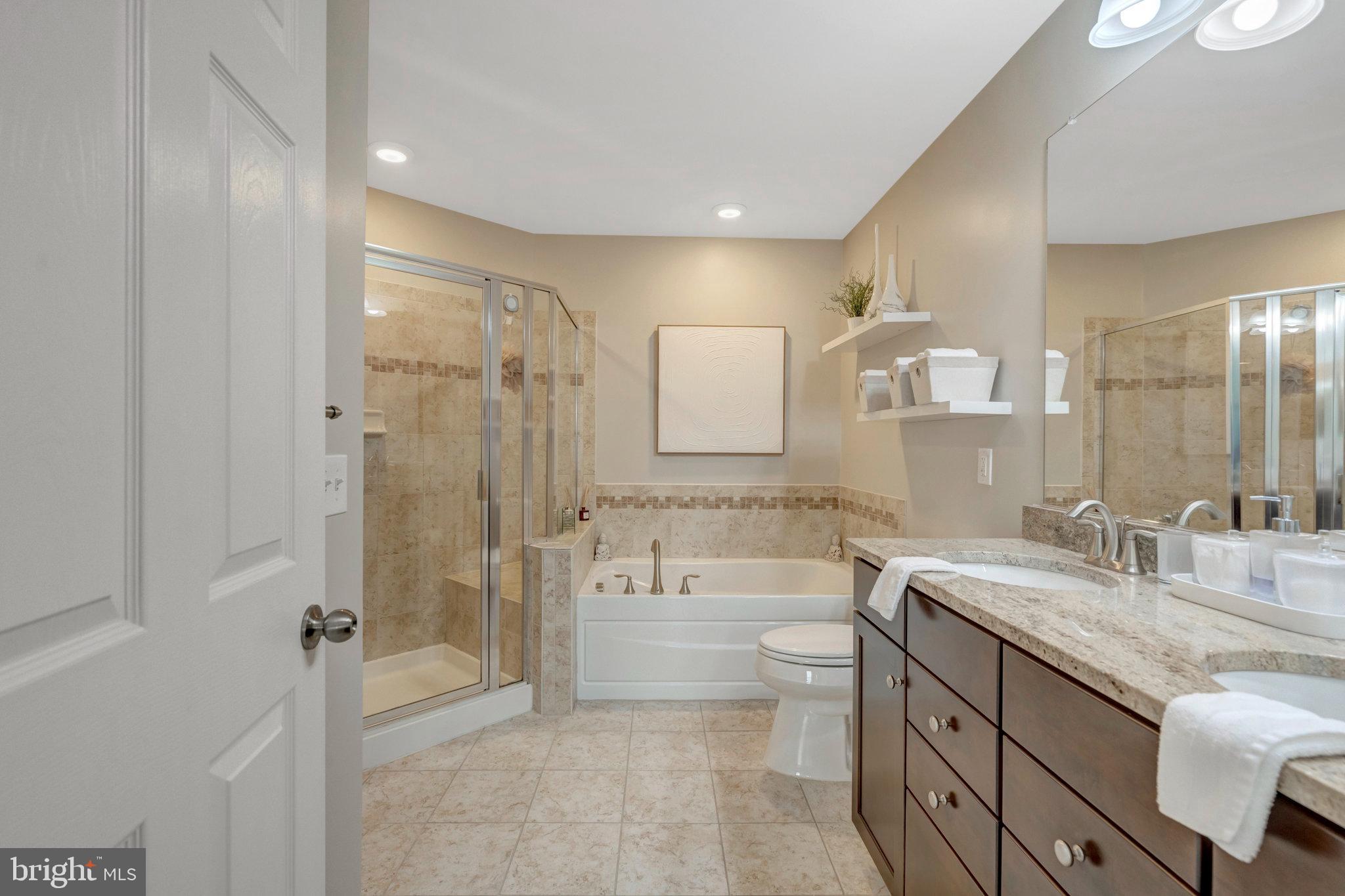 EAST GATE CONDOMINIUMS - Residential