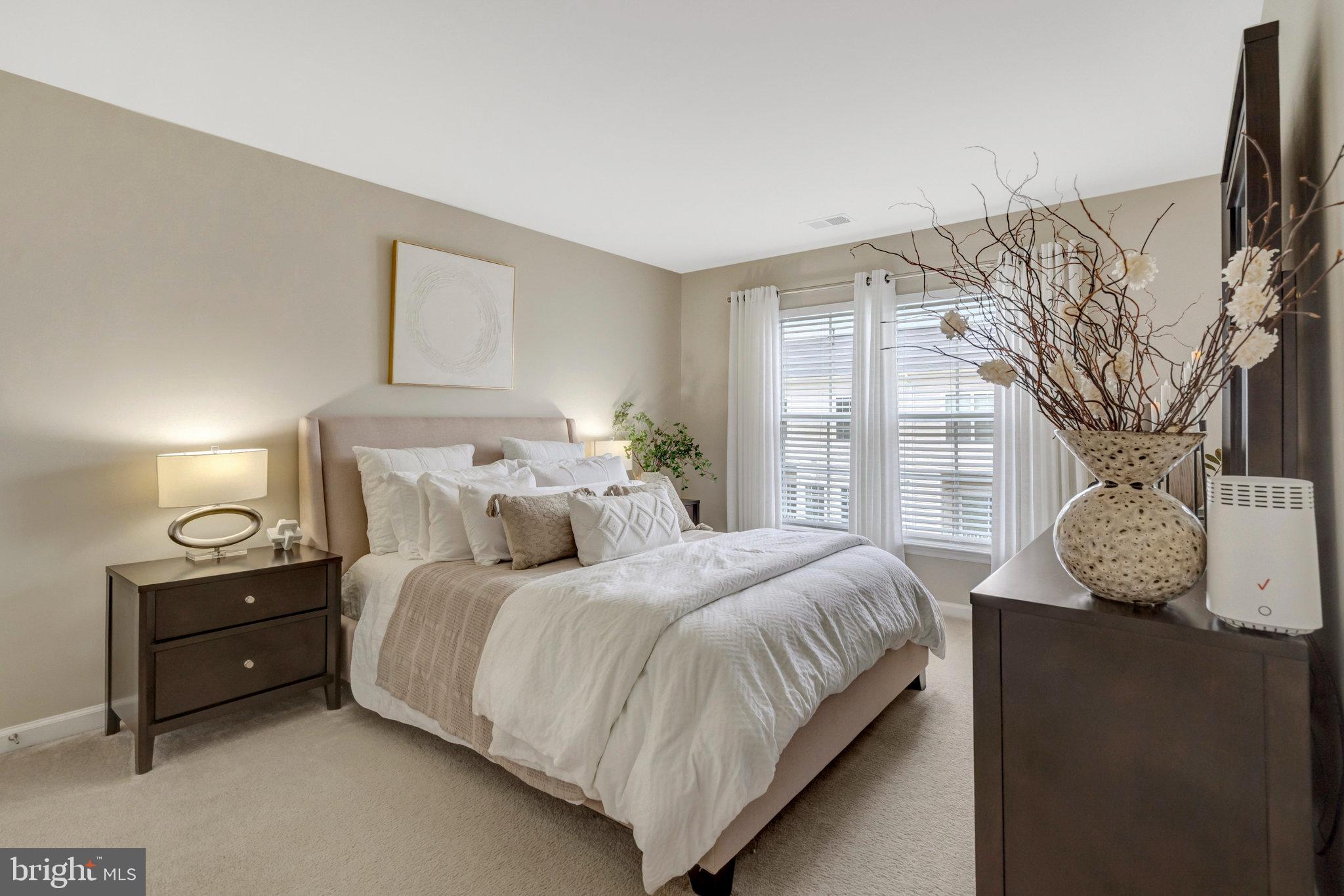 EAST GATE CONDOMINIUMS - Residential