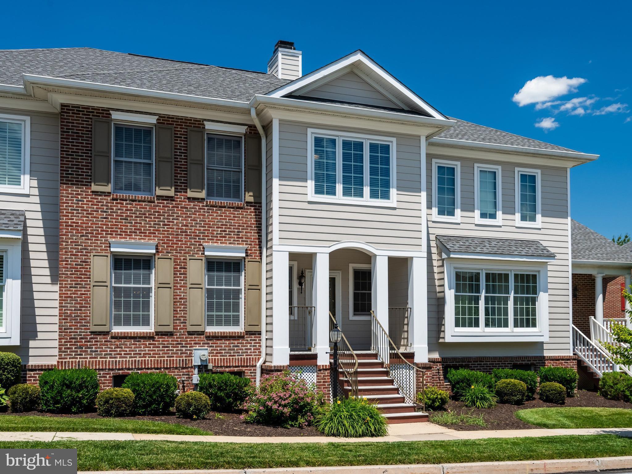 594 CRICKET LANE 594