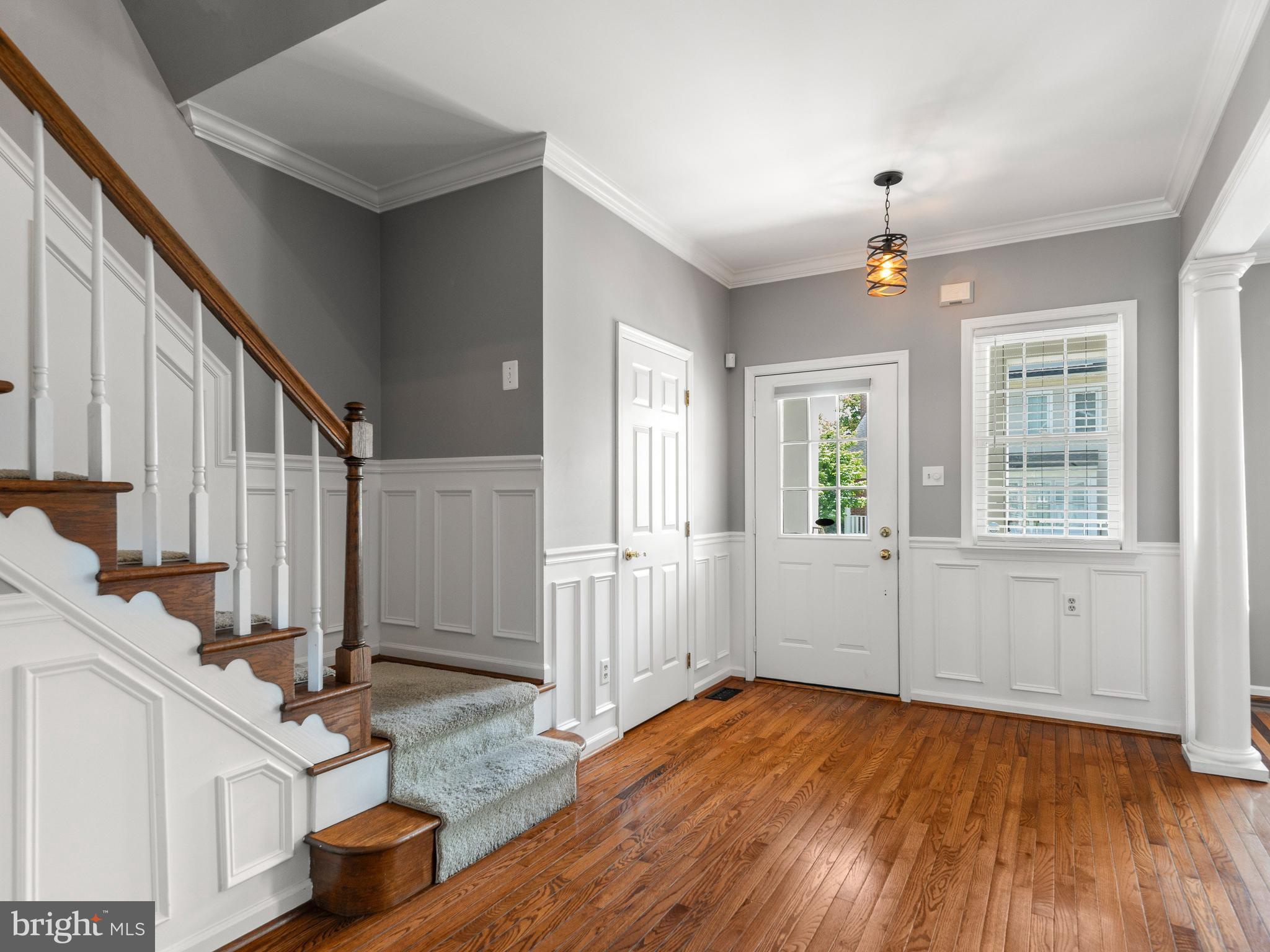 594 CRICKET LANE 594