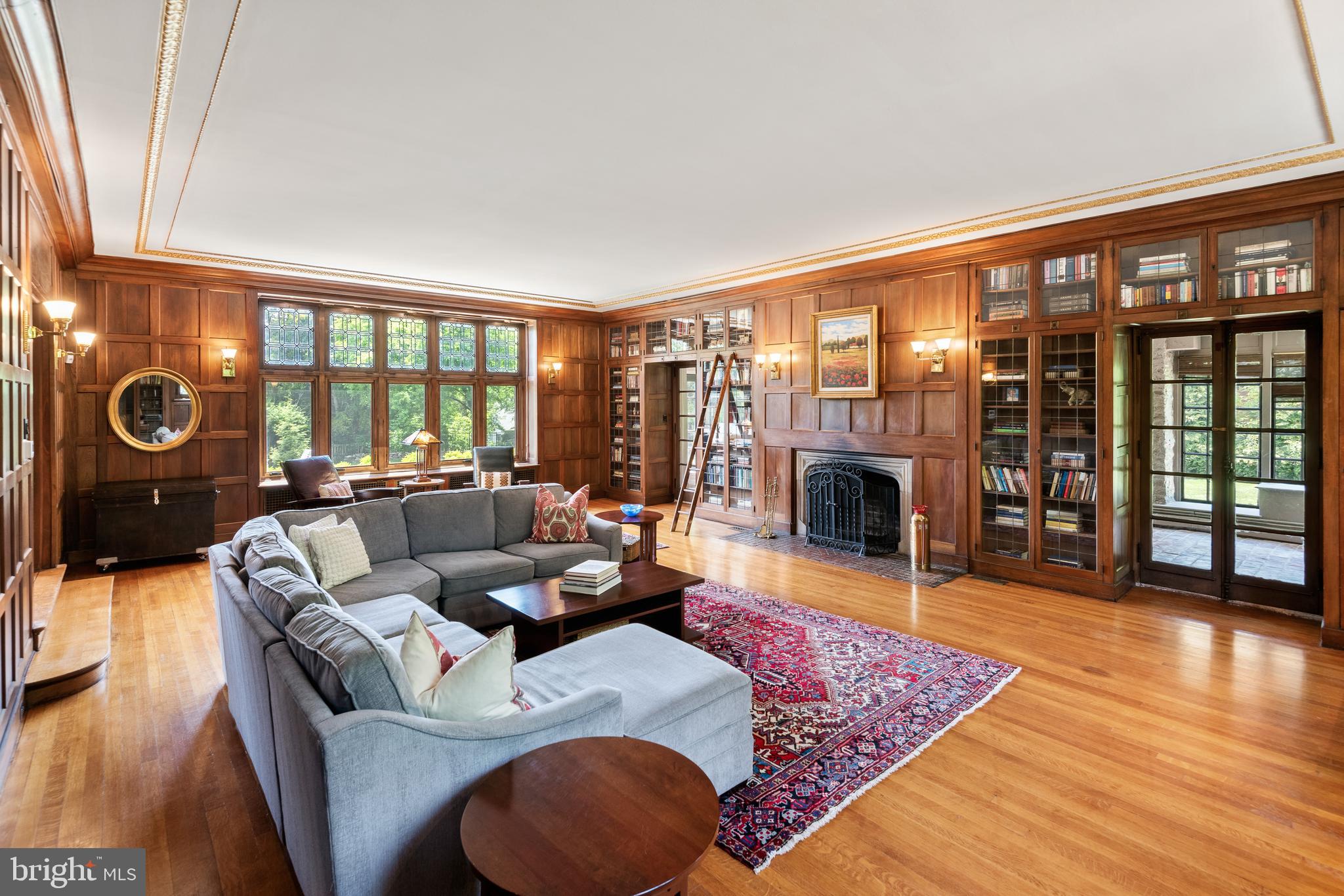 HOLLY HILL - Residential