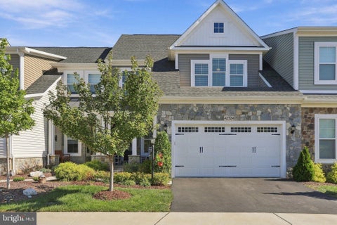 Photo of 42724 Cushing Terrace, ASHBURN, VA 20148 (MLS # VALO2137794)