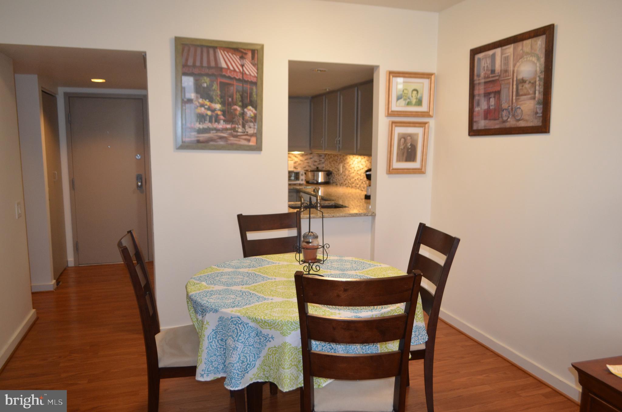 SCHOOLHOUSE - Residential